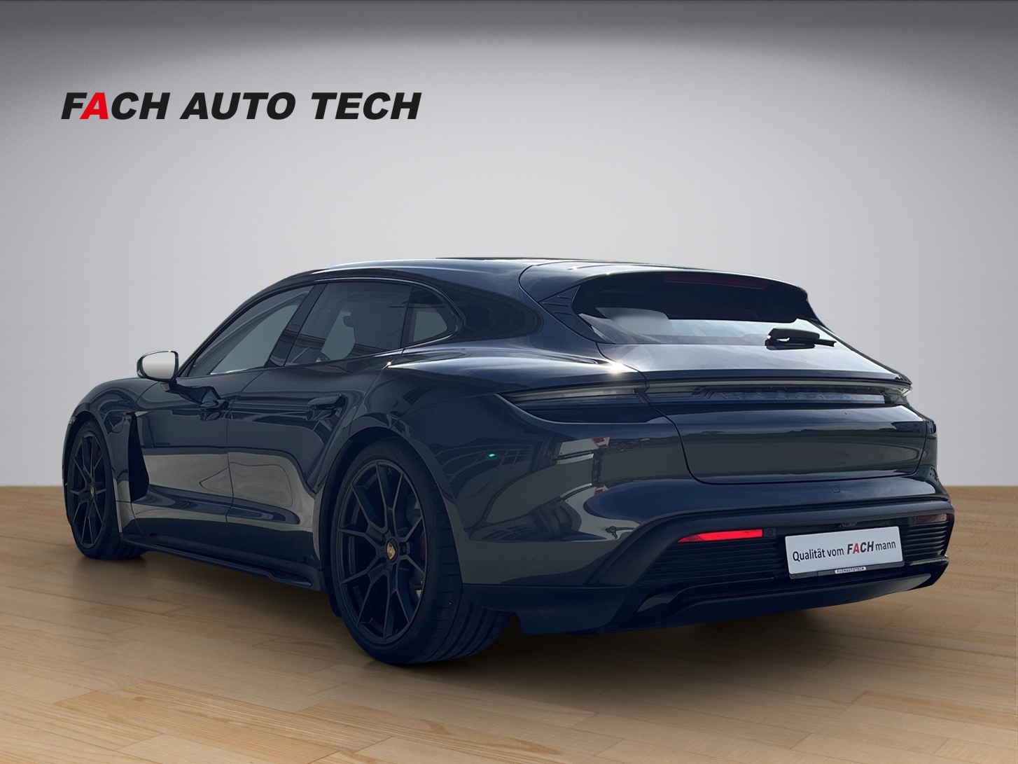 PORSCHE Taycan Sport Turismo GTS-showroom-element-3