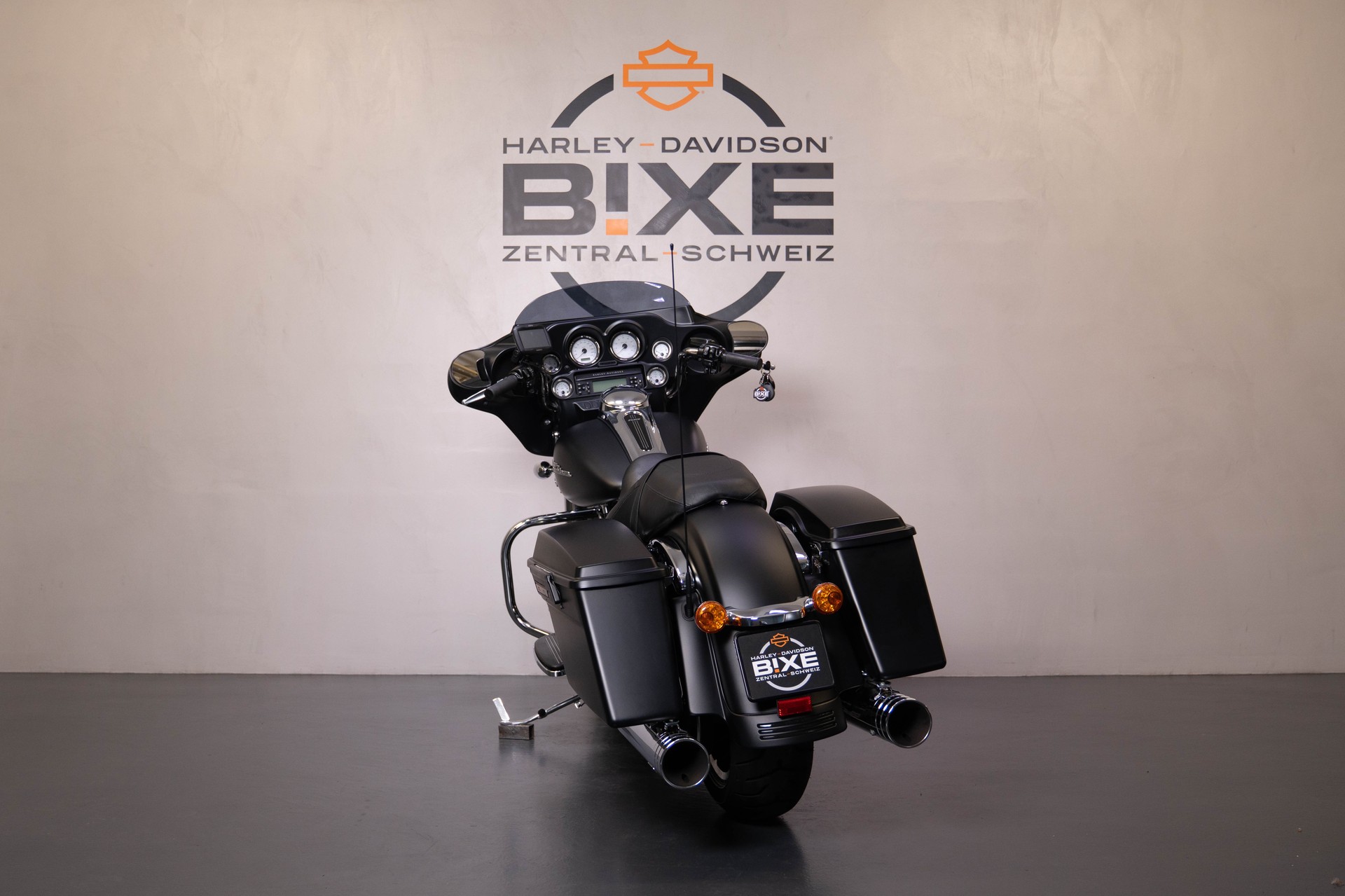 HARLEY-DAVIDSON FLHX Street Glide 103 ABS-image-3