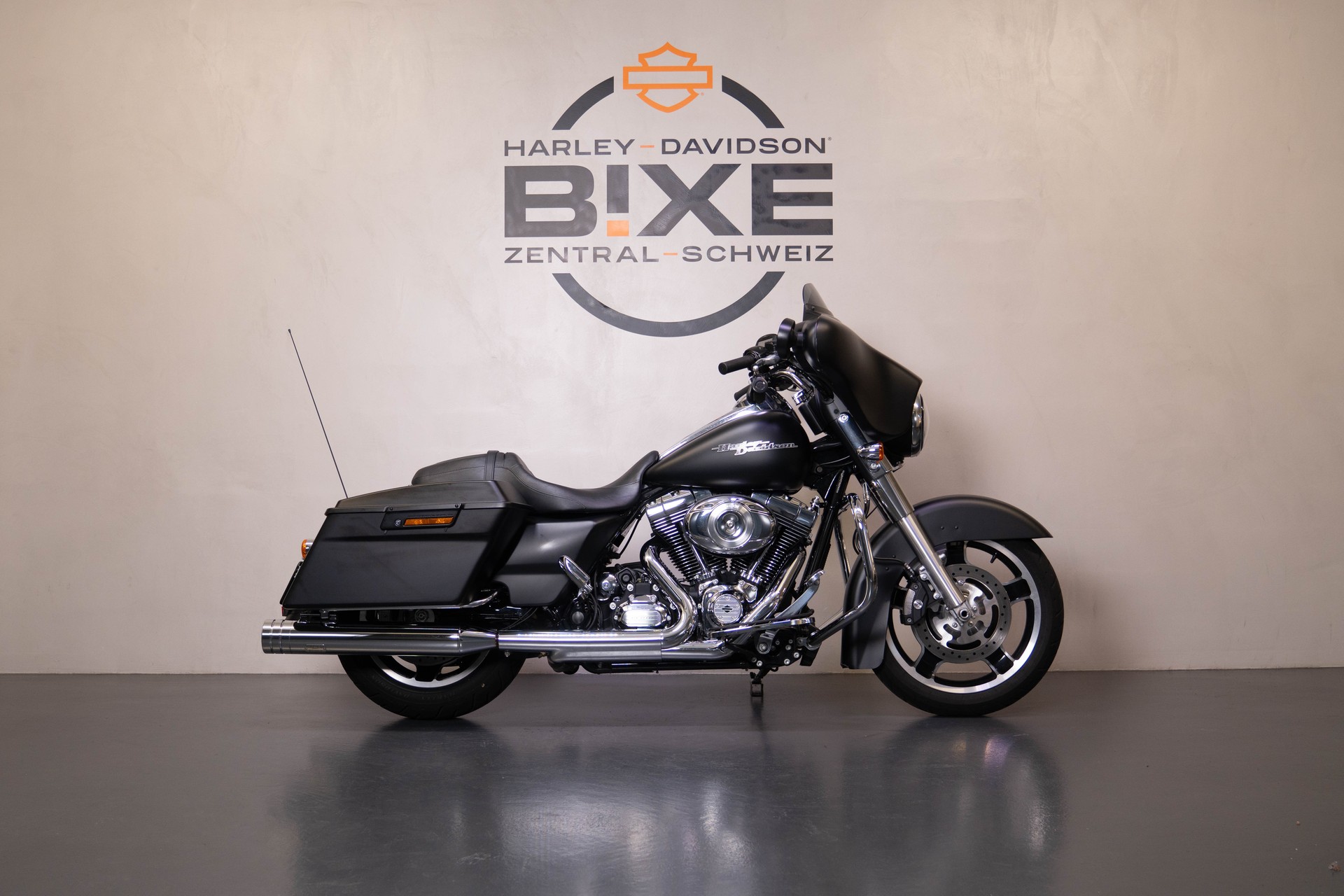 HARLEY-DAVIDSON FLHX Street Glide 103 ABS-image-0