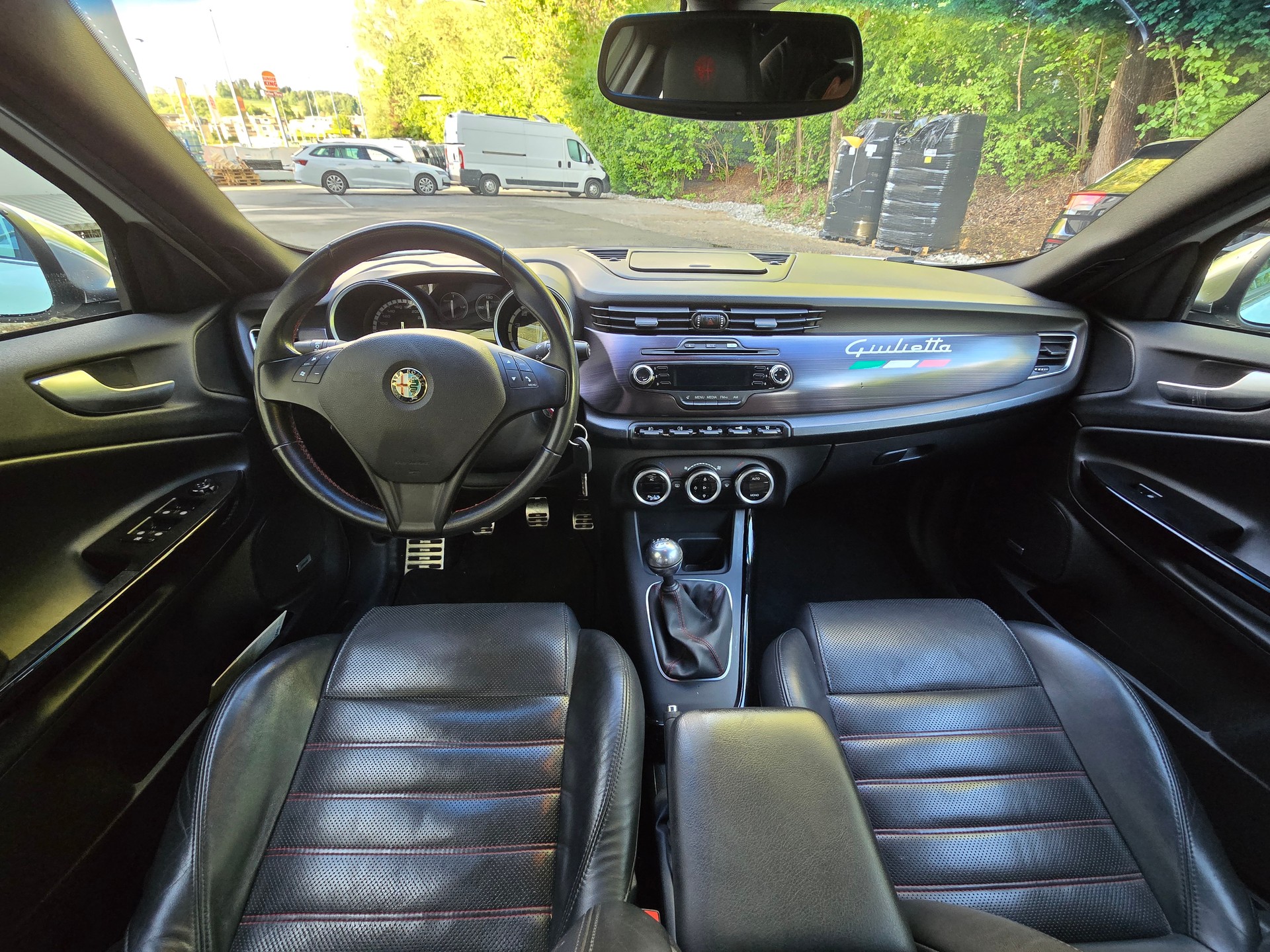 ALFA ROMEO Giulietta 1.4 MultiAir Distinctive-image-10