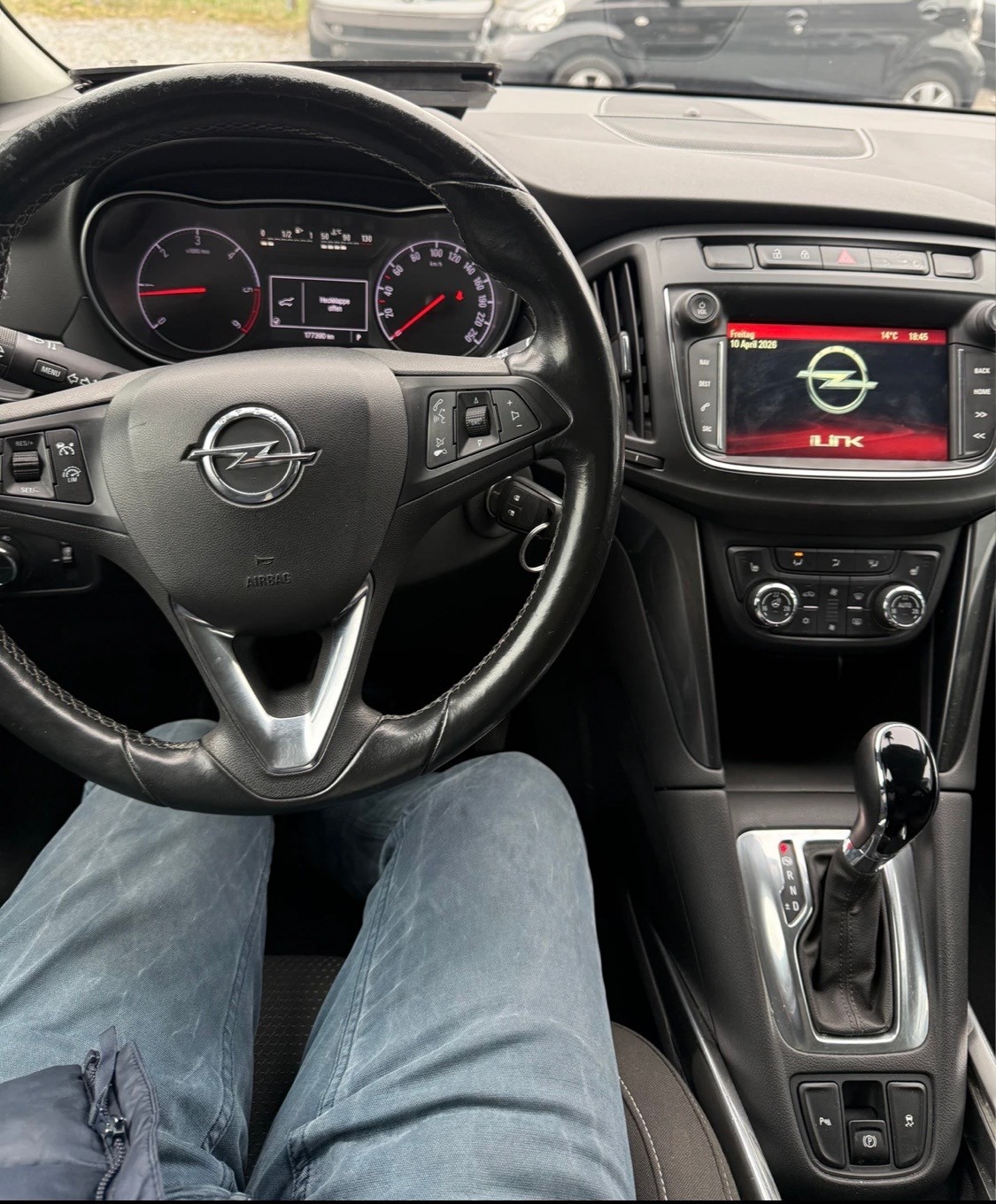OPEL Zafira 2.0 CDTi Excellence Automatic-image-9