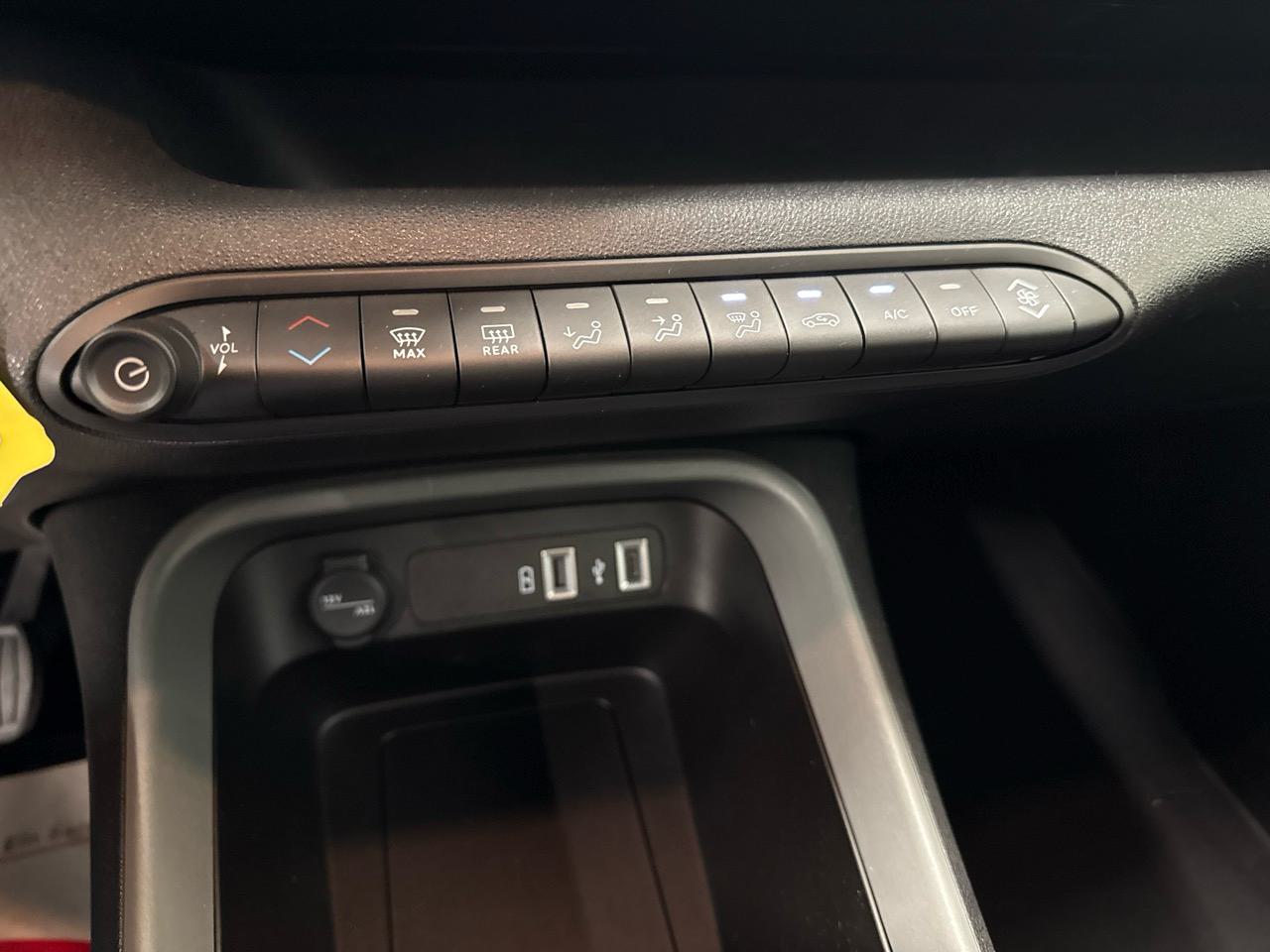 JEEP Avenger 1.2 Turbo Longitude-image-8