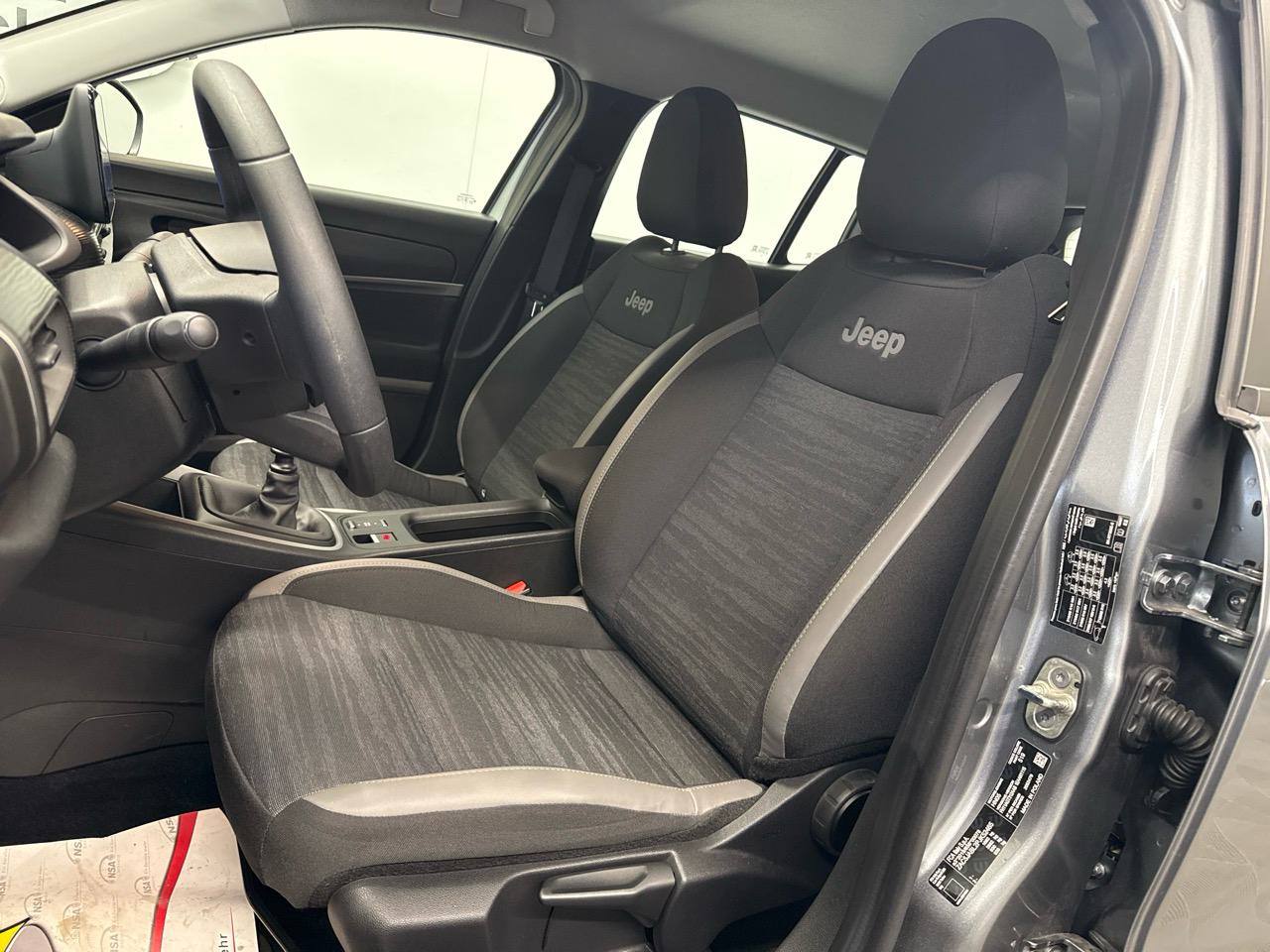 JEEP Avenger 1.2 Turbo Longitude-showroom-element-3