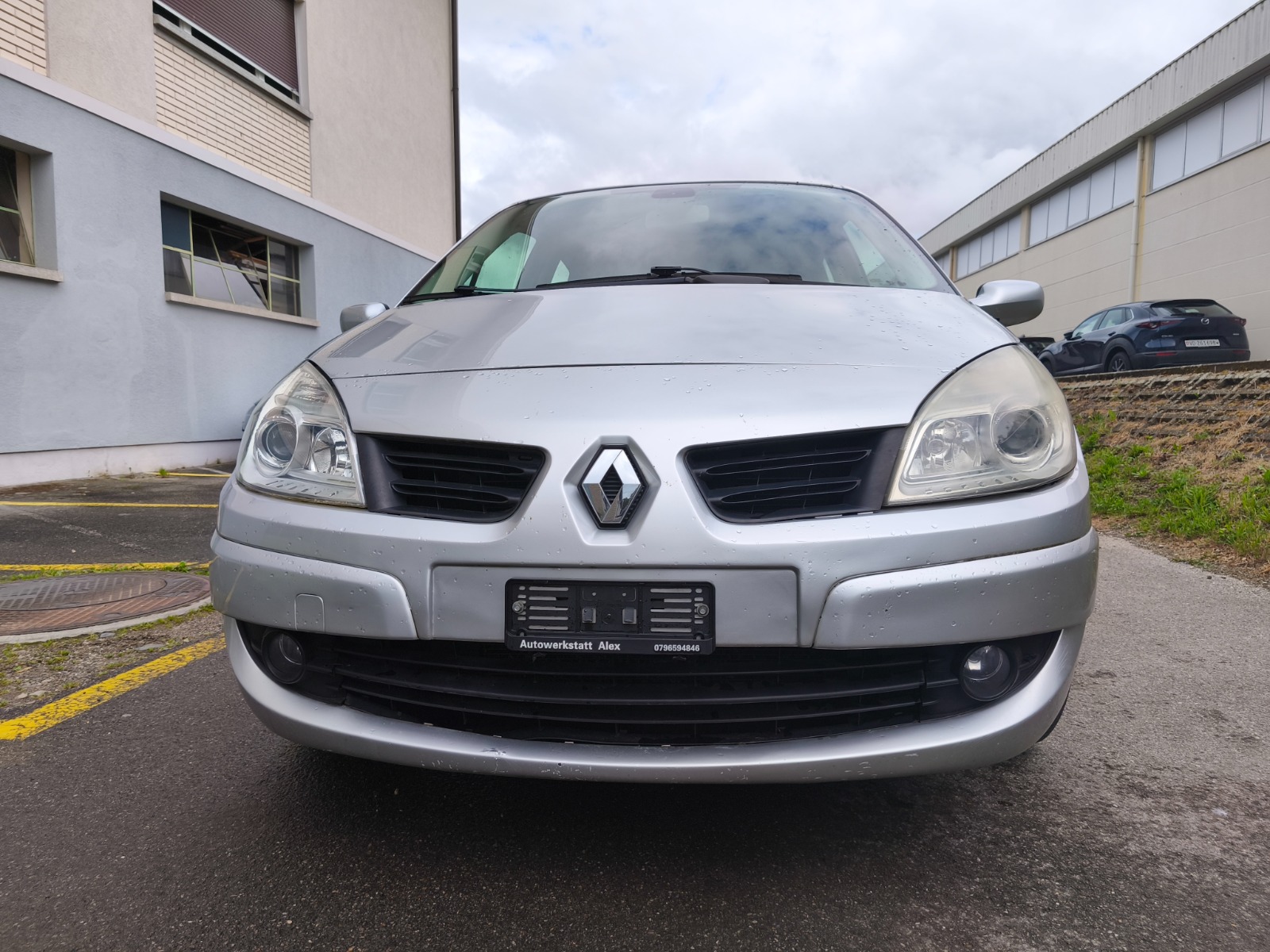 RENAULT Scénic 2.0 16V Fairway Automatic-image-1