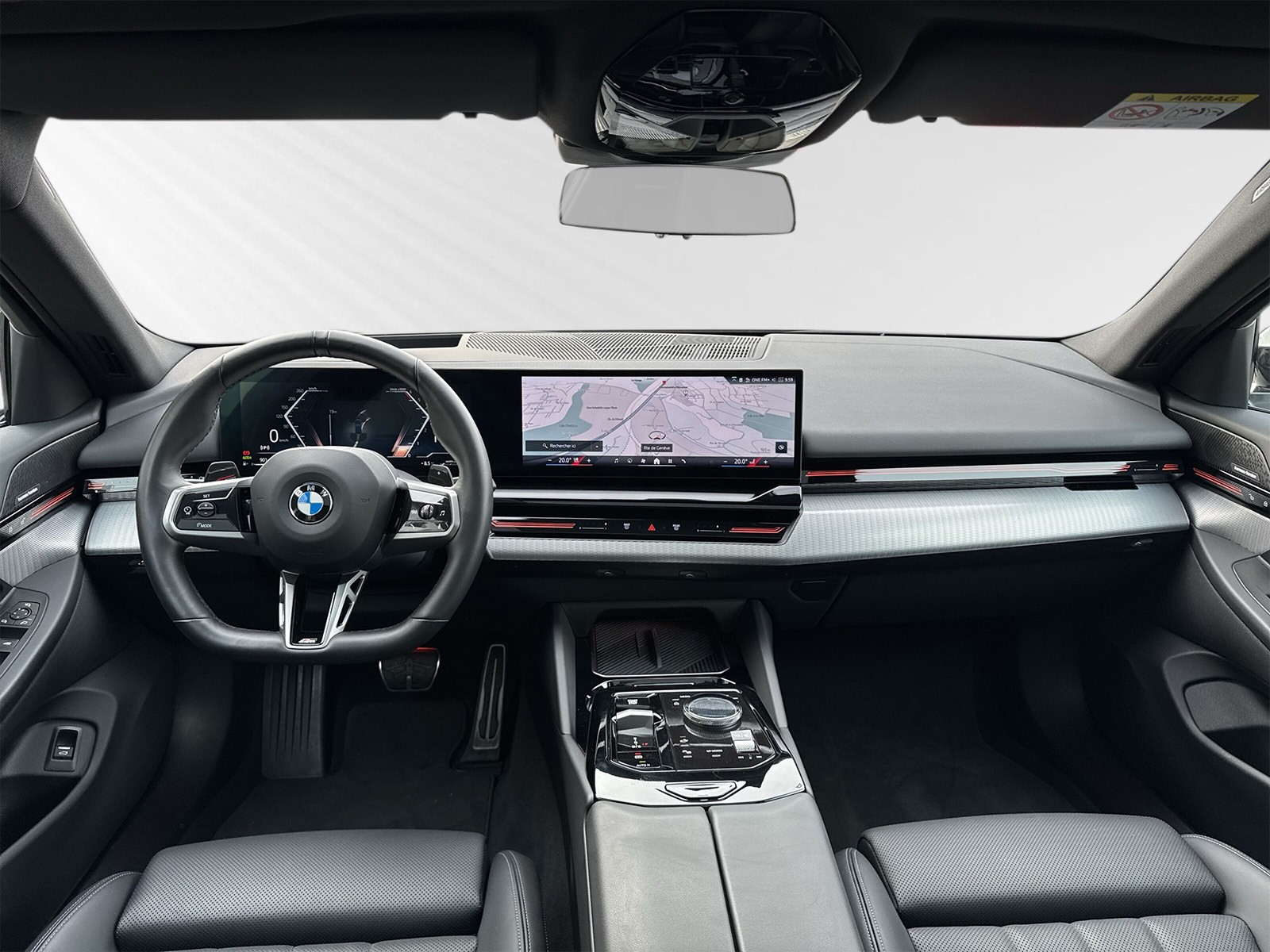 BMW 520d xDrive 48V Touring M Sport Steptronic-image-5