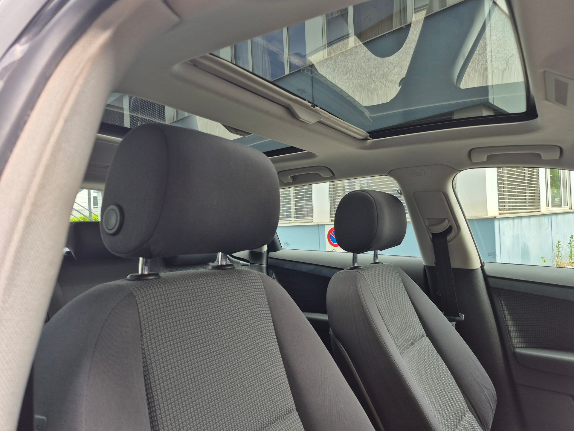 AUDI A3 Sportback 1.4 Turbo FSI Attraction-image-6