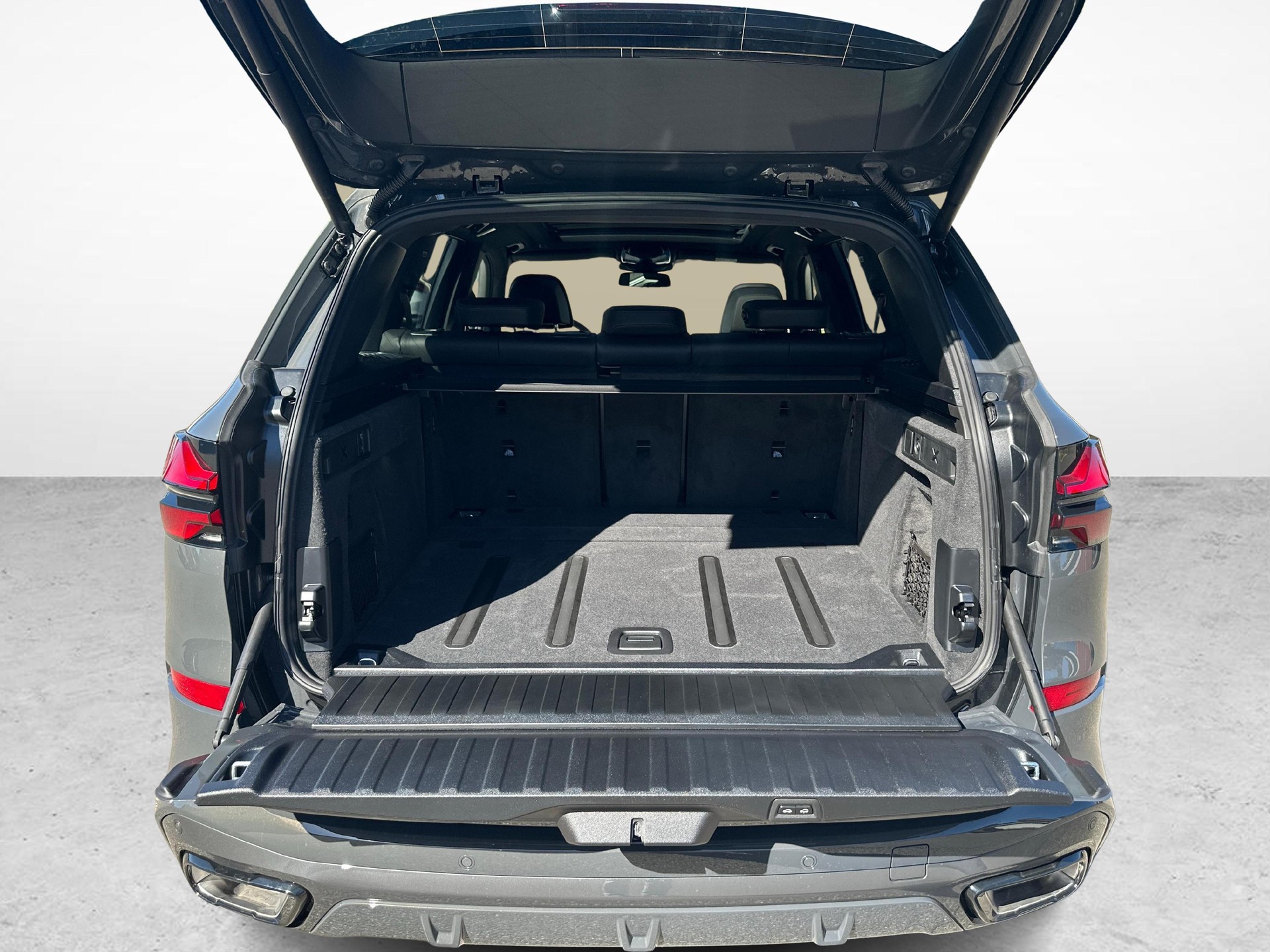 BMW X5 40d xDrive SAG-image-13