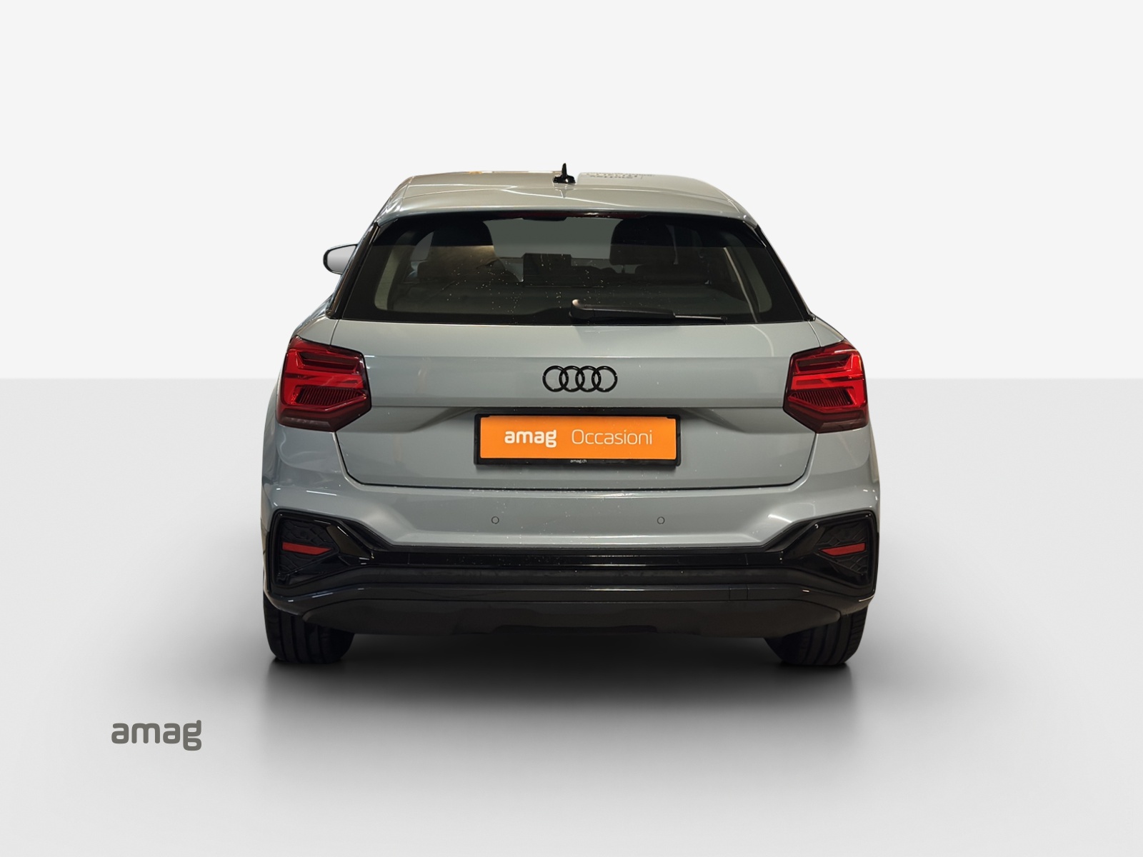 AUDI Q2 35 TFSI S line S-tronic-showroom-element-3