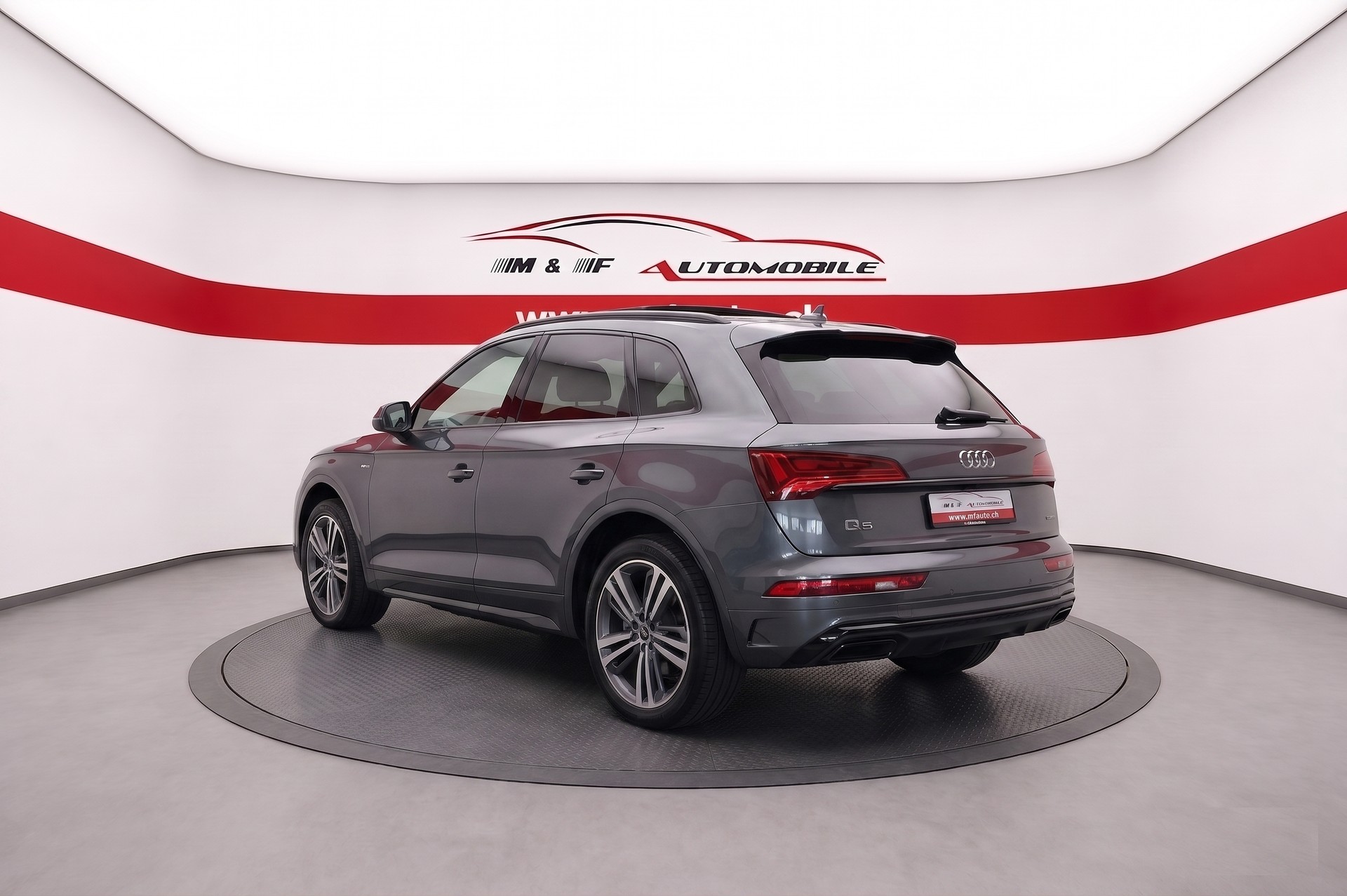 AUDI Q5 2.0 40 TDI S Line quattro S-Tronic-showroom-element-2