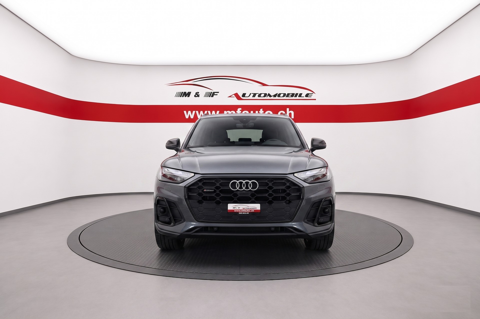 AUDI Q5 2.0 40 TDI S Line quattro S-Tronic-showroom-element-3