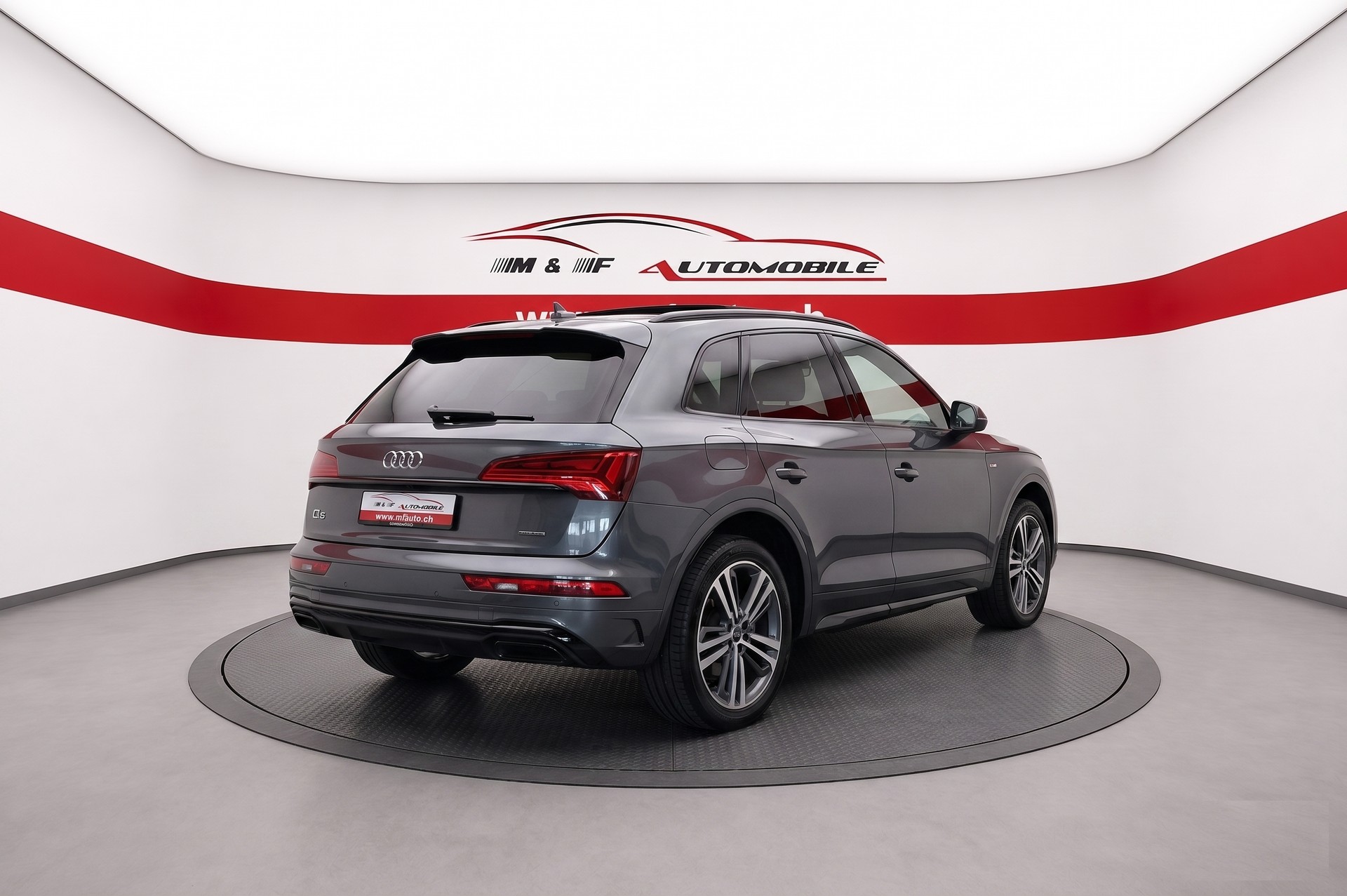 AUDI Q5 2.0 40 TDI S Line quattro S-Tronic-image-5