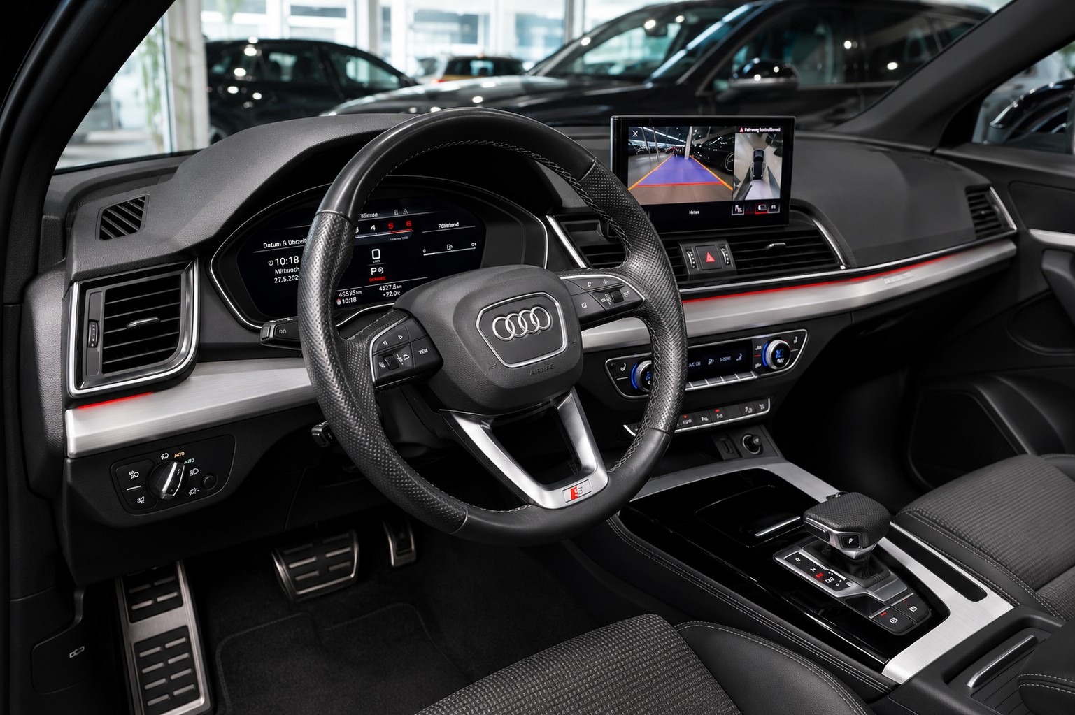 AUDI Q5 2.0 40 TDI S Line quattro S-Tronic-image-10