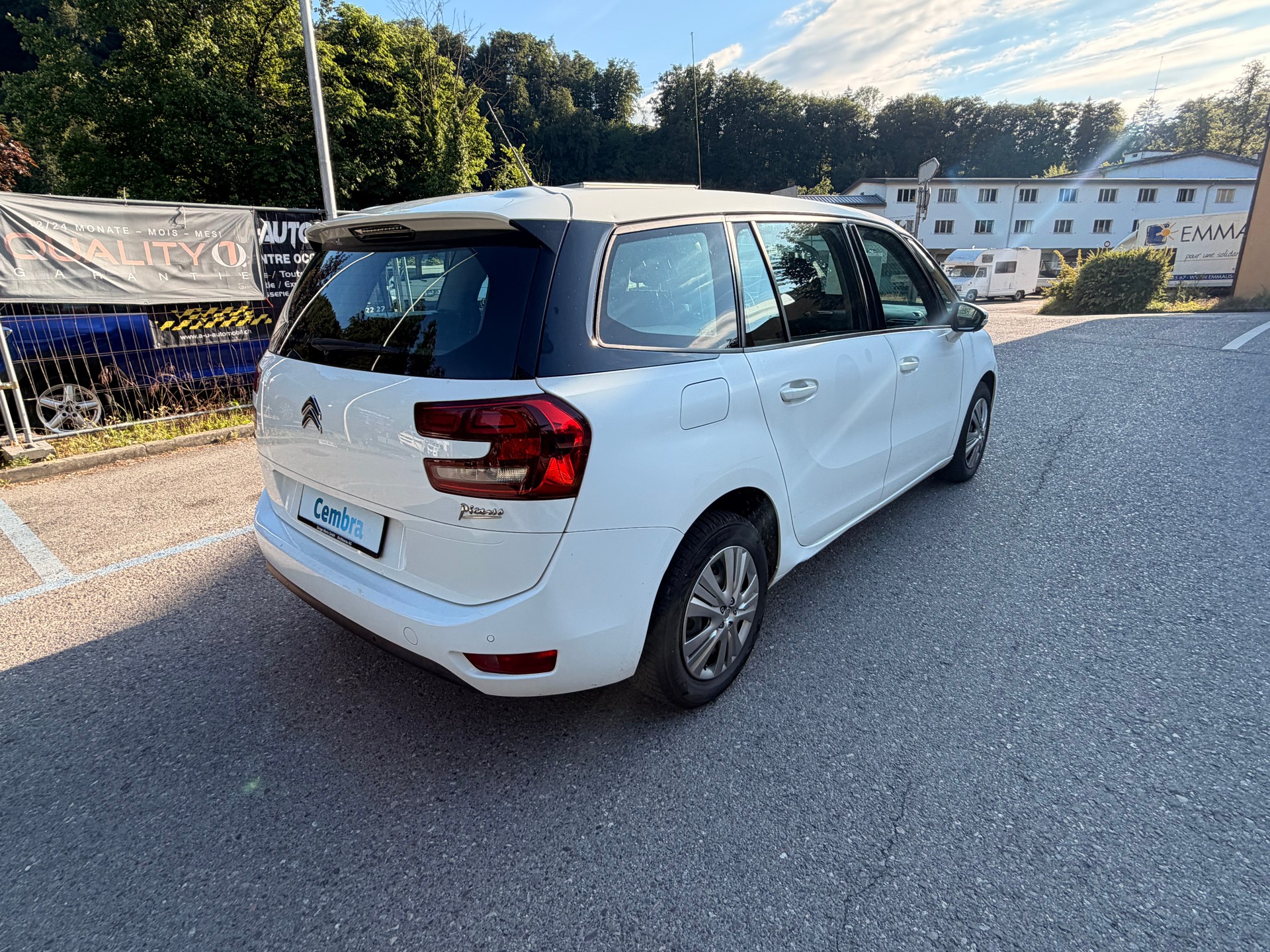 CITROEN Grand C4 Picasso 1.6 BlueHDi Intensive EAT6-image-5