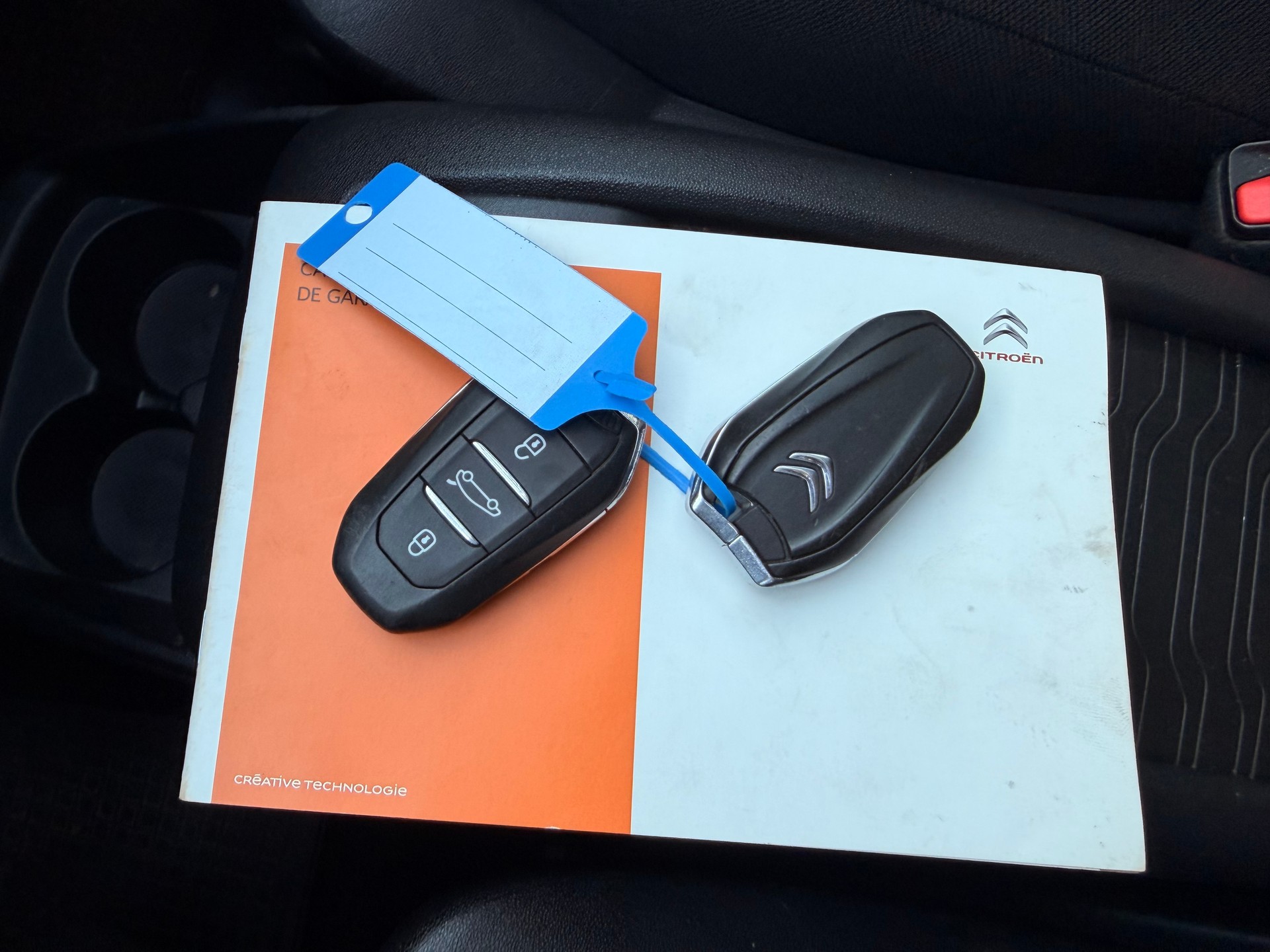 CITROEN Grand C4 Picasso 1.6 BlueHDi Intensive EAT6-image-30