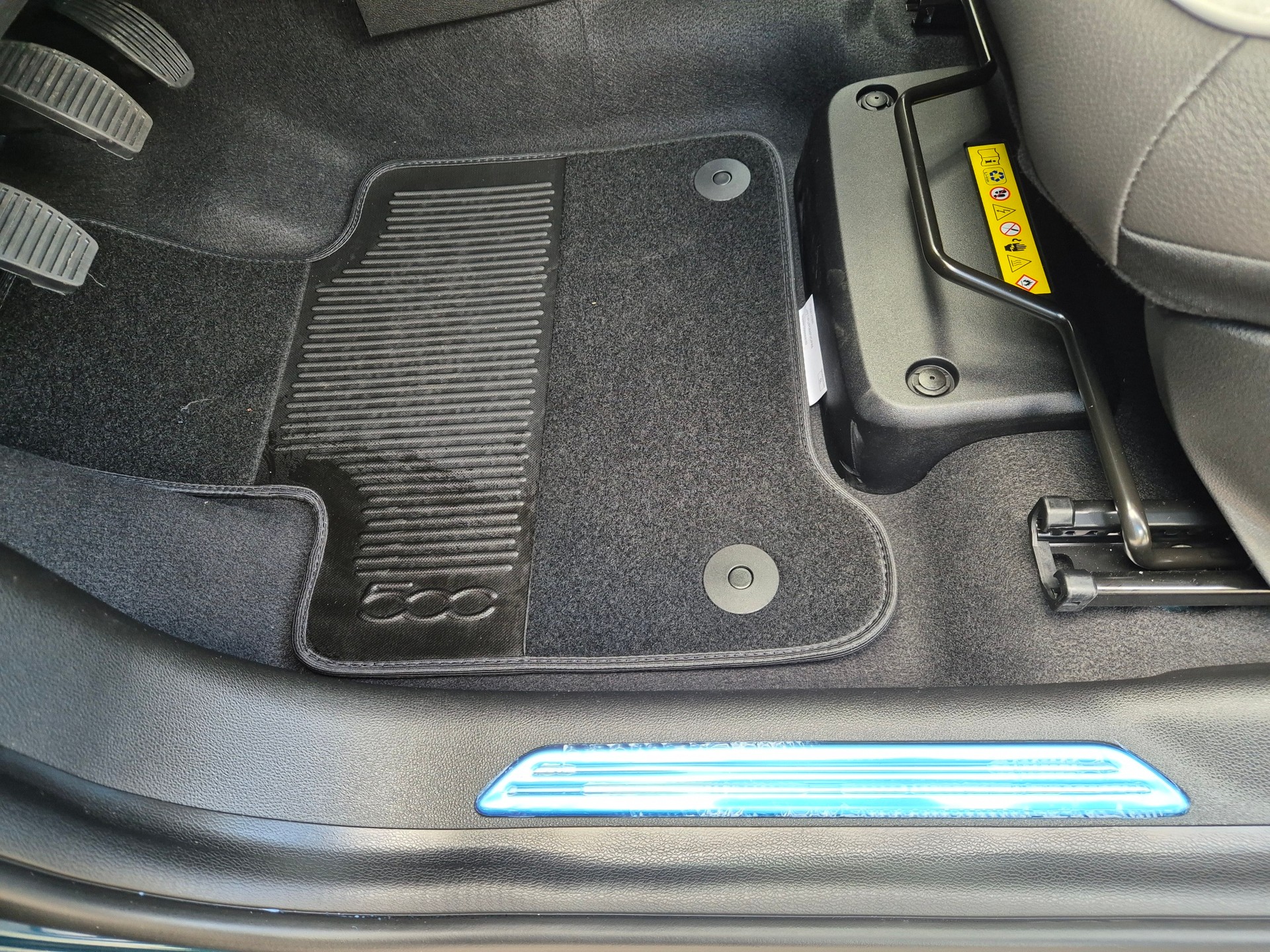 FIAT 500 1.0 FireFly MHD La Prima Pack Top-image-12