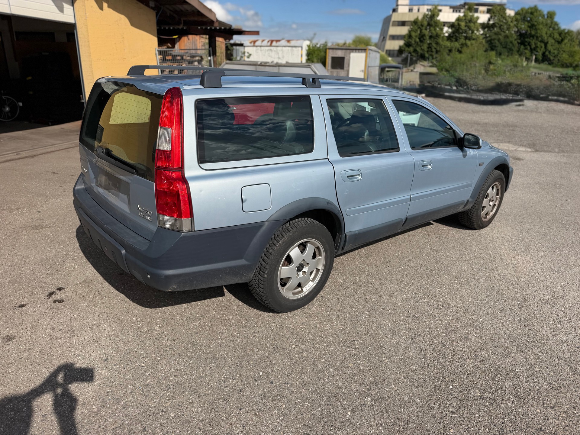 VOLVO XC70 D5 AWD Geartronic-image-23