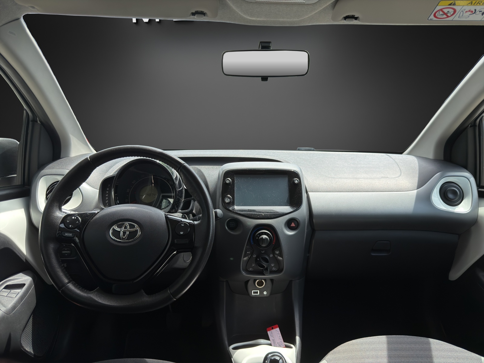 TOYOTA Aygo 1.0-image-10