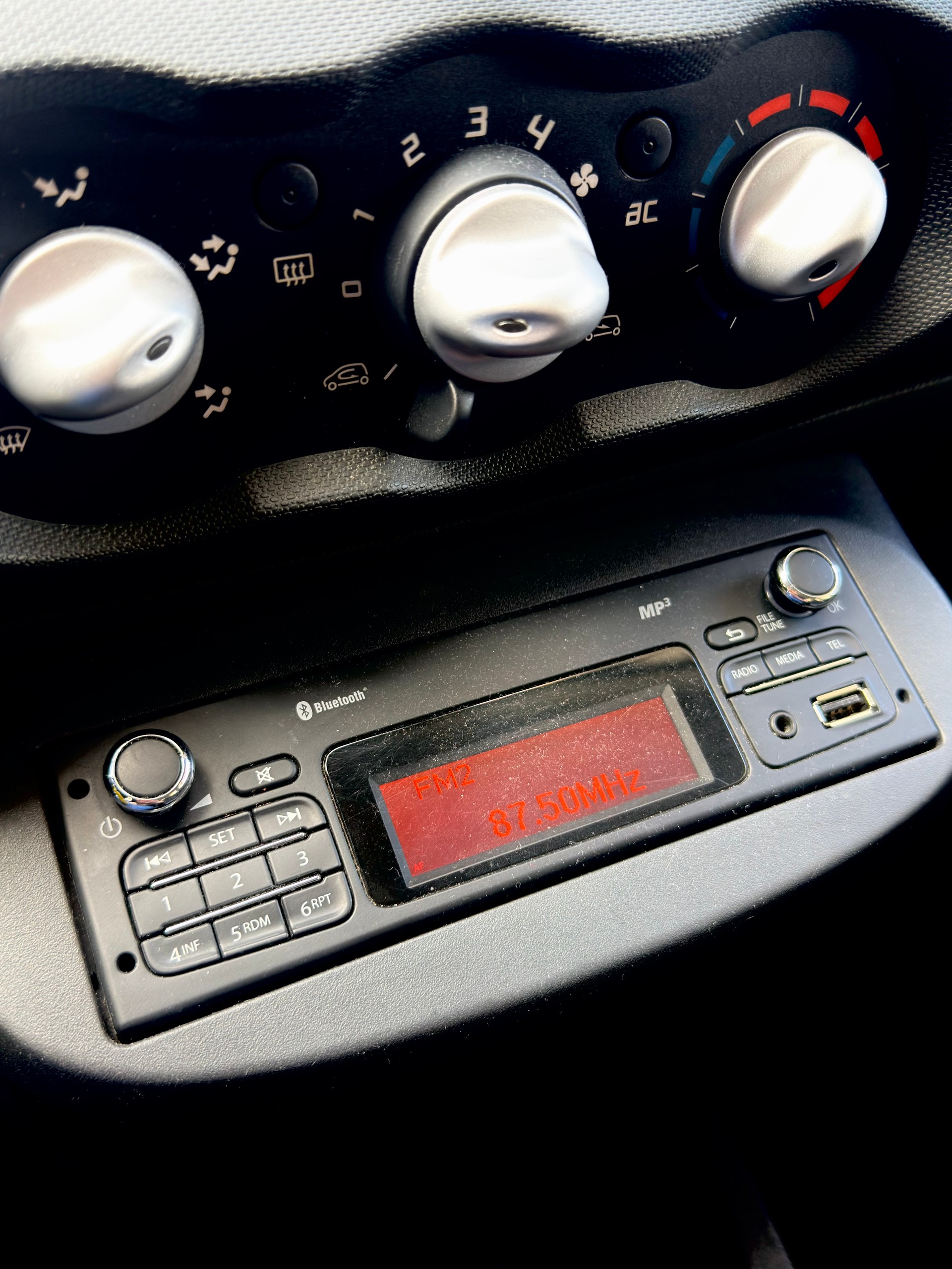 RENAULT Twingo 1.2 16V Dynamique Quickshift-image-6