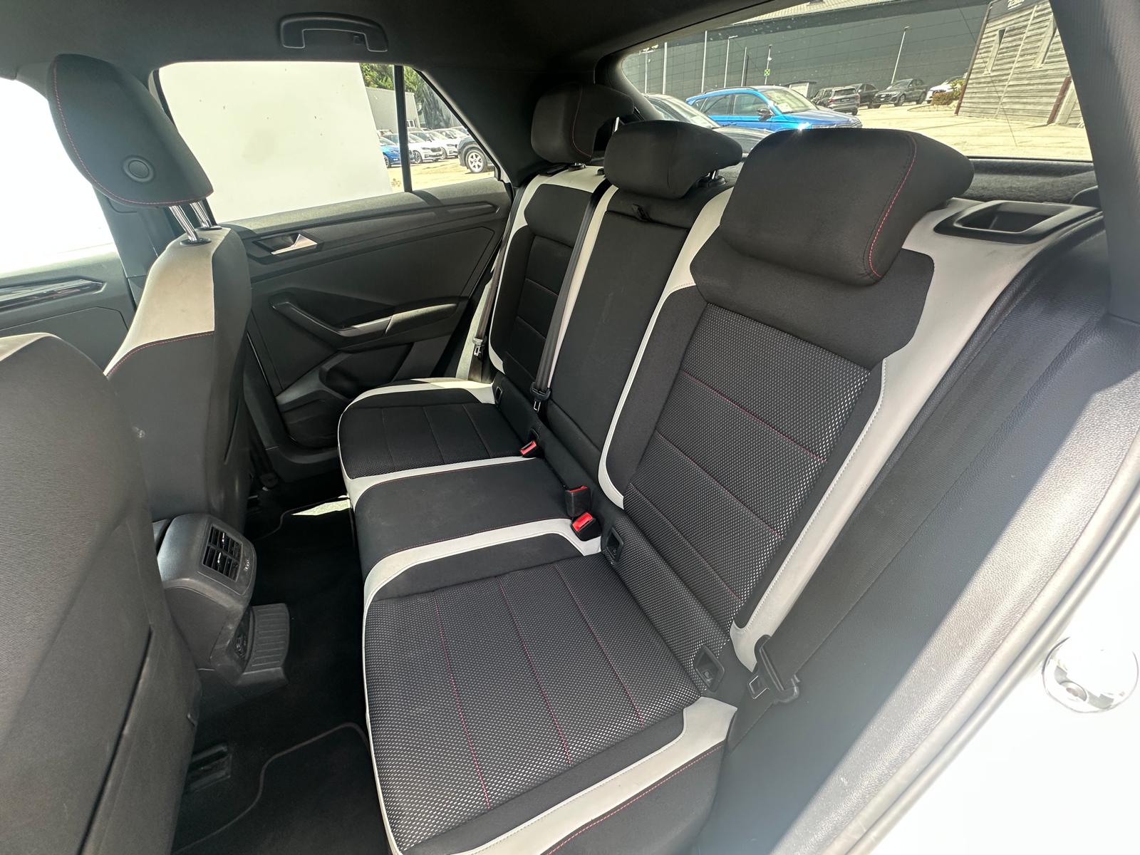 VW T-Roc 2.0 TSI Sport DSG 4Motion-image-8