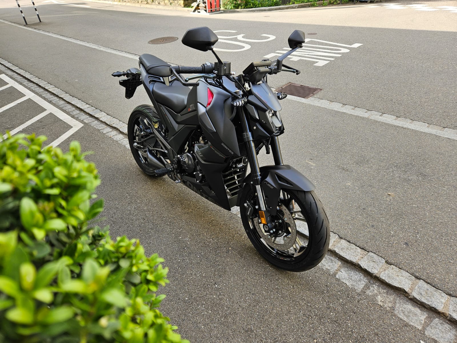 ZONTES 125 U-showroom-element-3