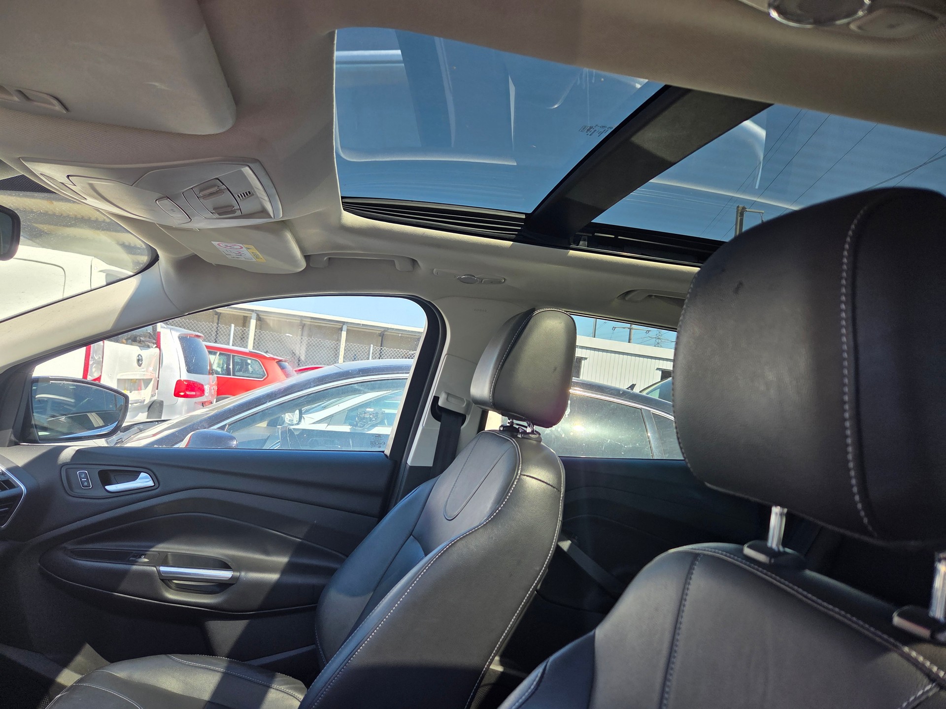 FORD Kuga 2.0 TDCi Titanium S 4WD PowerShift-image-6
