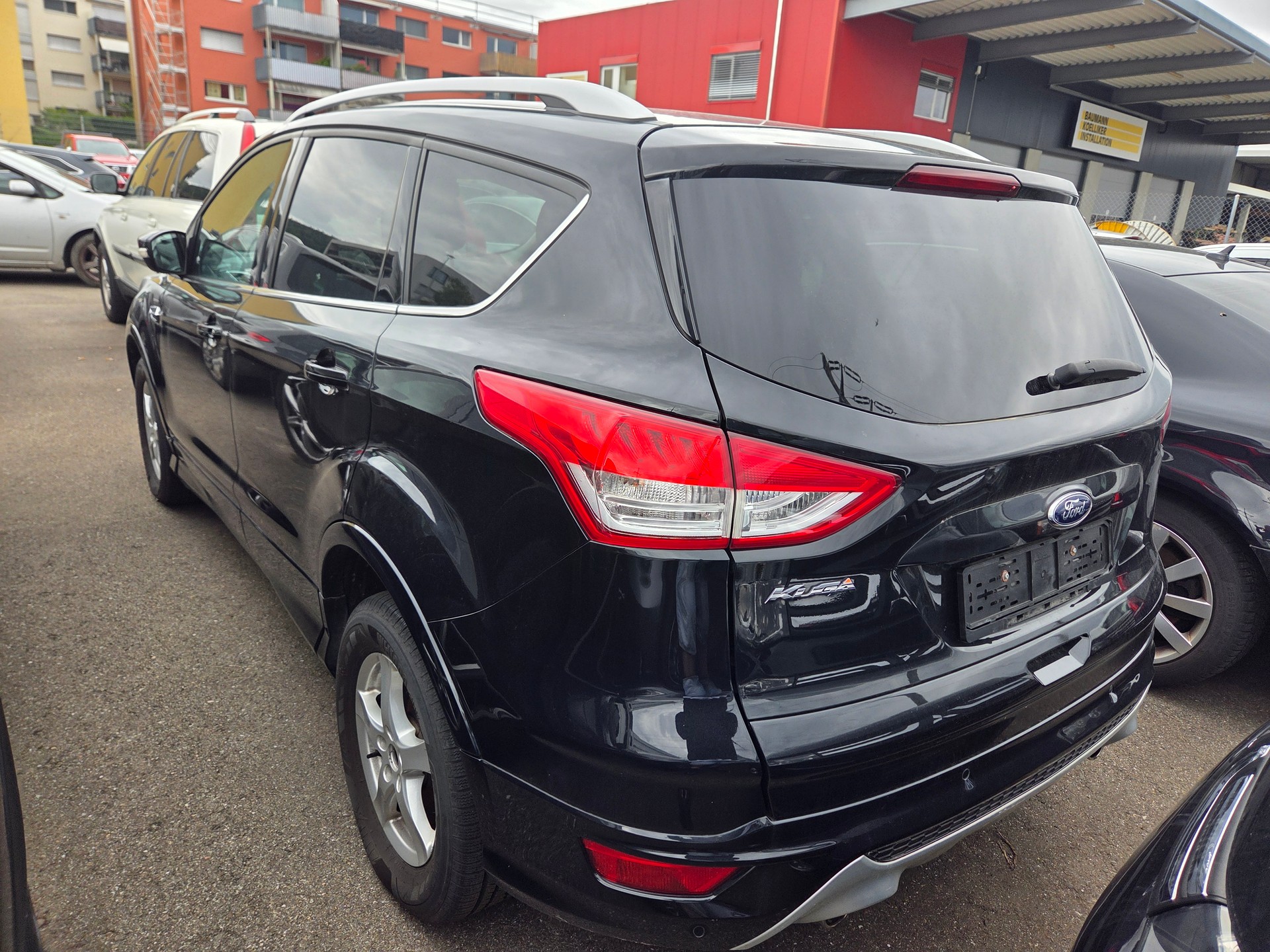 FORD Kuga 2.0 TDCi Titanium S 4WD PowerShift-image-2
