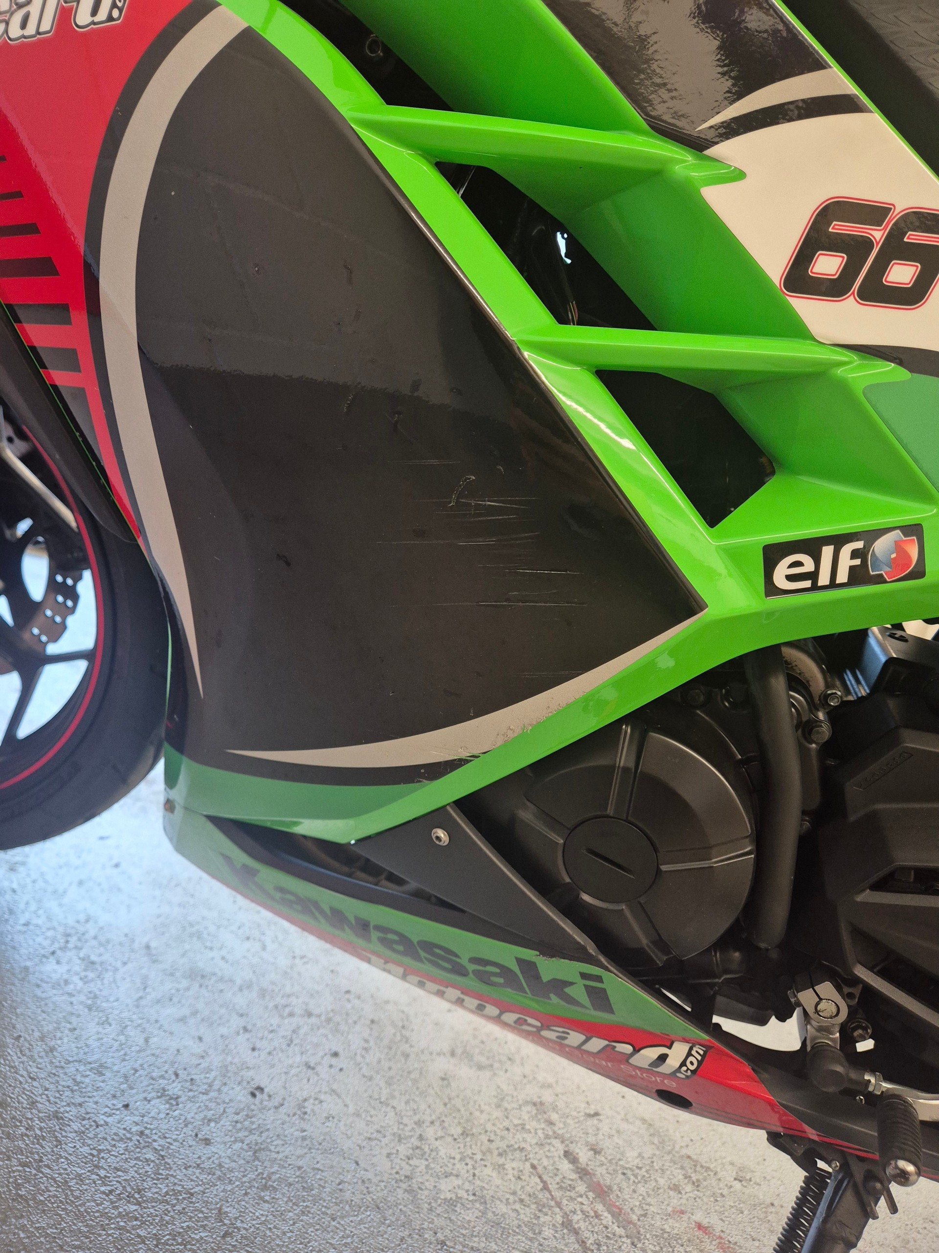 KAWASAKI NINJA 300 ABS-image-4