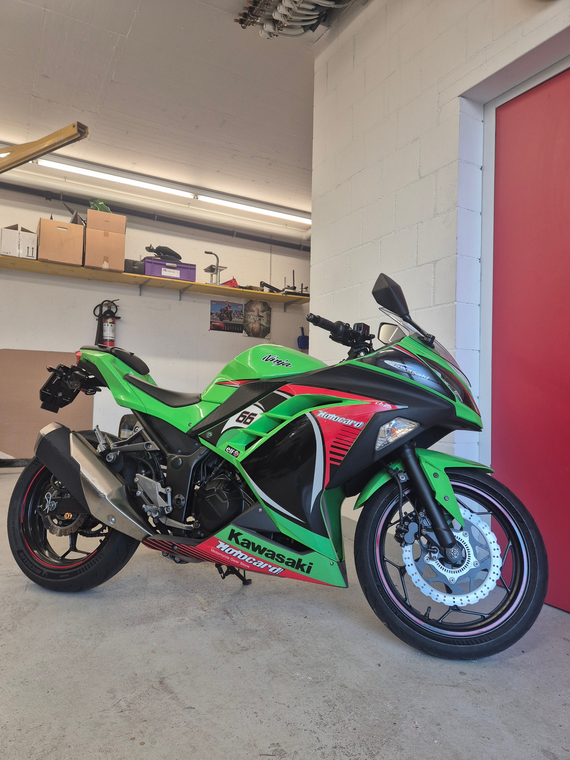 KAWASAKI NINJA 300 ABS-image-1