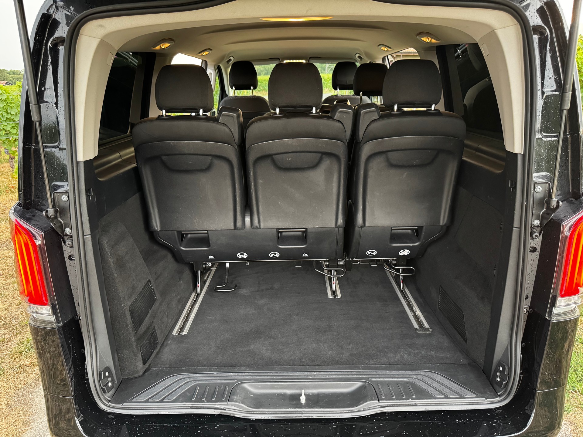 MERCEDES-BENZ 116 CDI Lang Select Tourer 4Matic 9G-Tronic-image-12