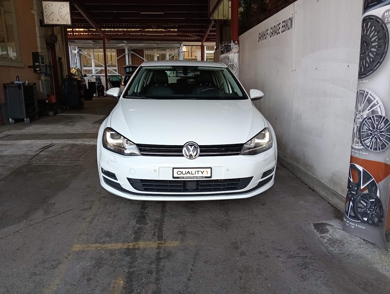 VW Golf 1.4 TSI Highline DSG-image-2
