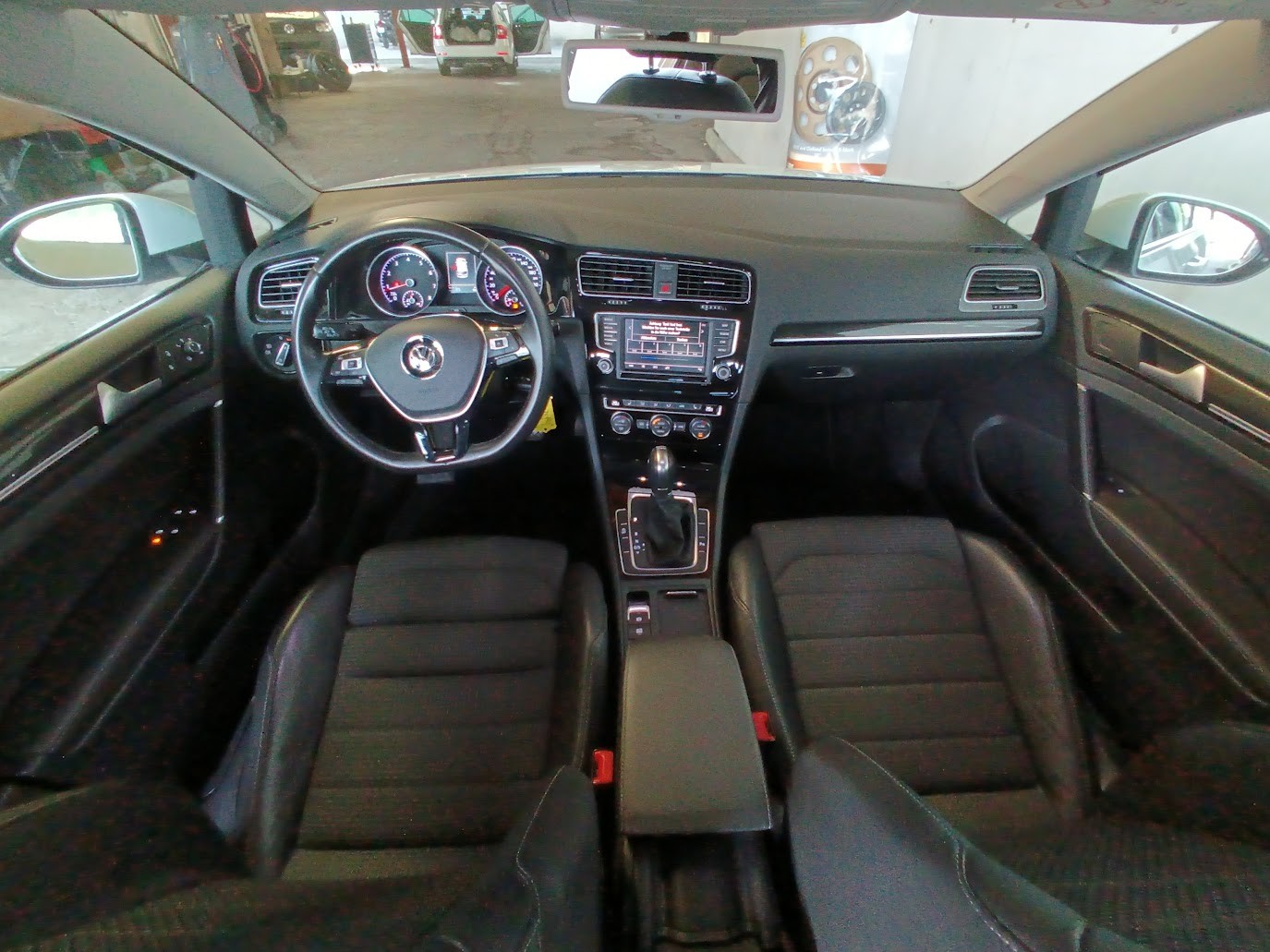 VW Golf 1.4 TSI Highline DSG-image-7
