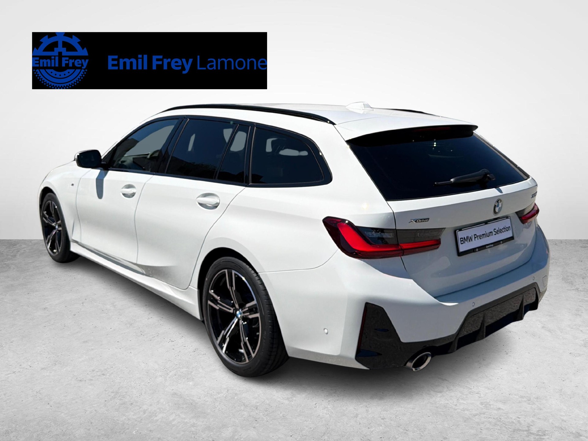 BMW 320d xDrive SAG Touring-showroom-element-2
