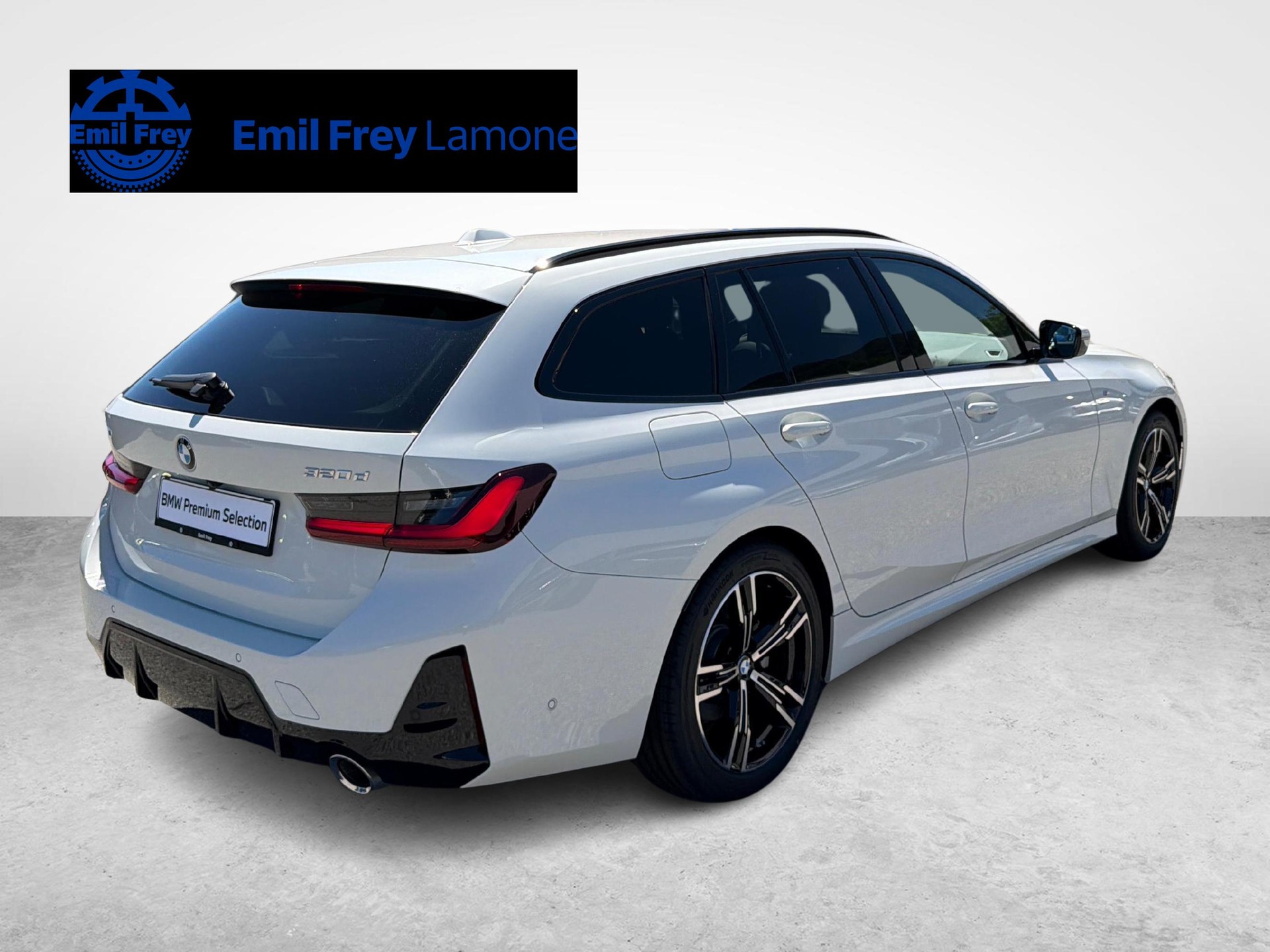 BMW 320d xDrive SAG Touring-image-4