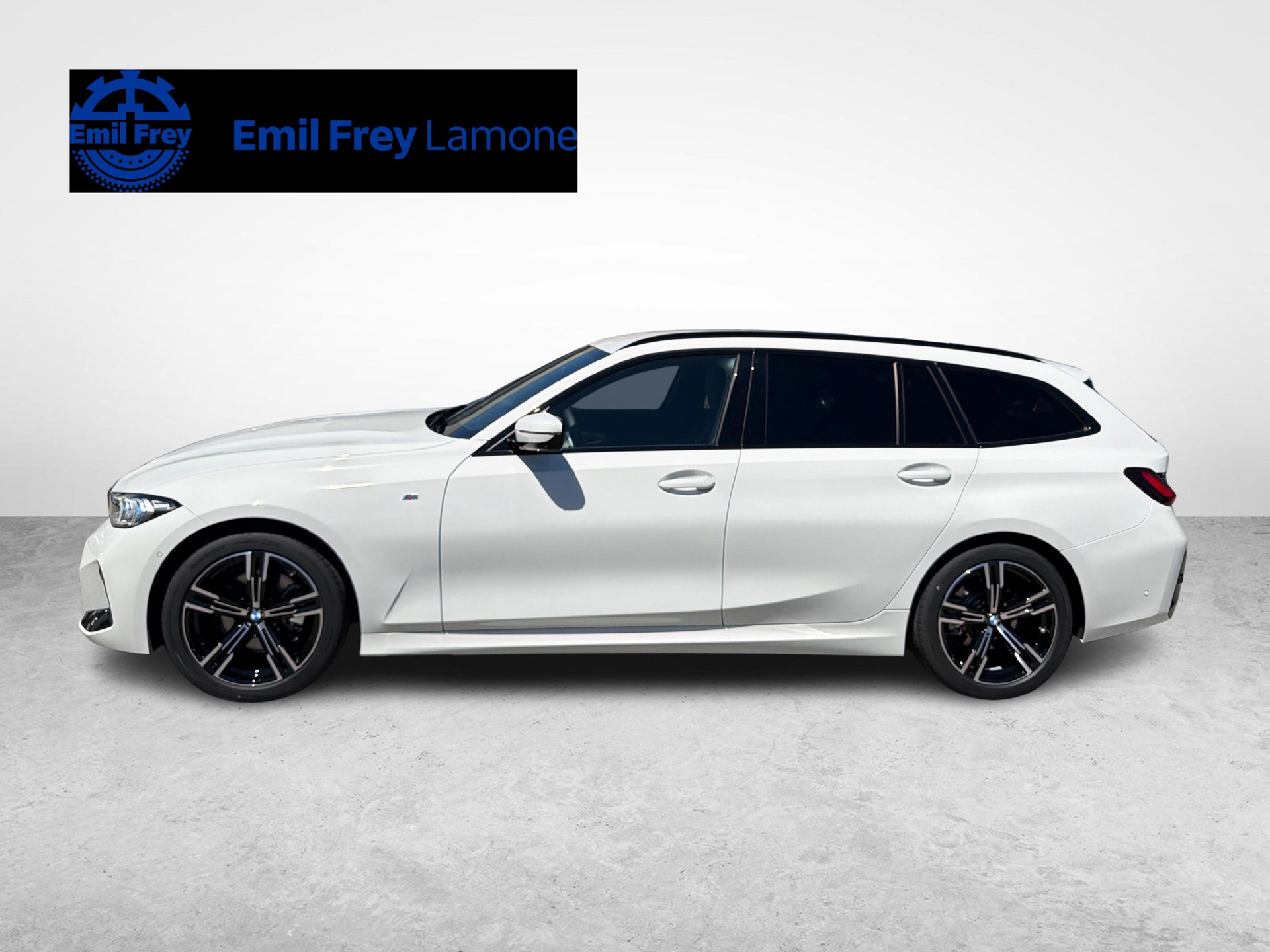 BMW 320d xDrive SAG Touring-showroom-element-1