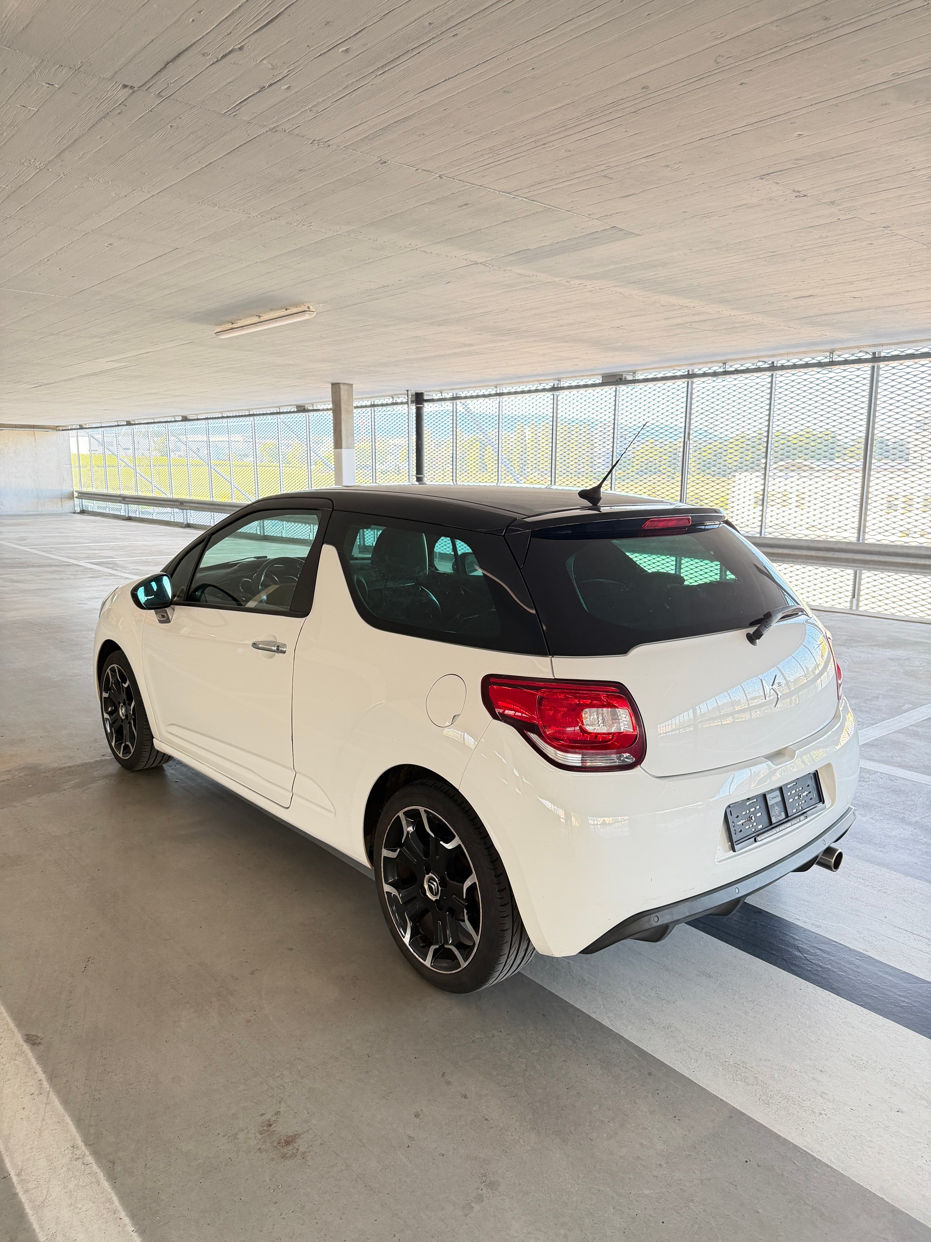 DS AUTOMOBILES DS3 1.6 VTi SO Chic - Expertise du jour-image-4