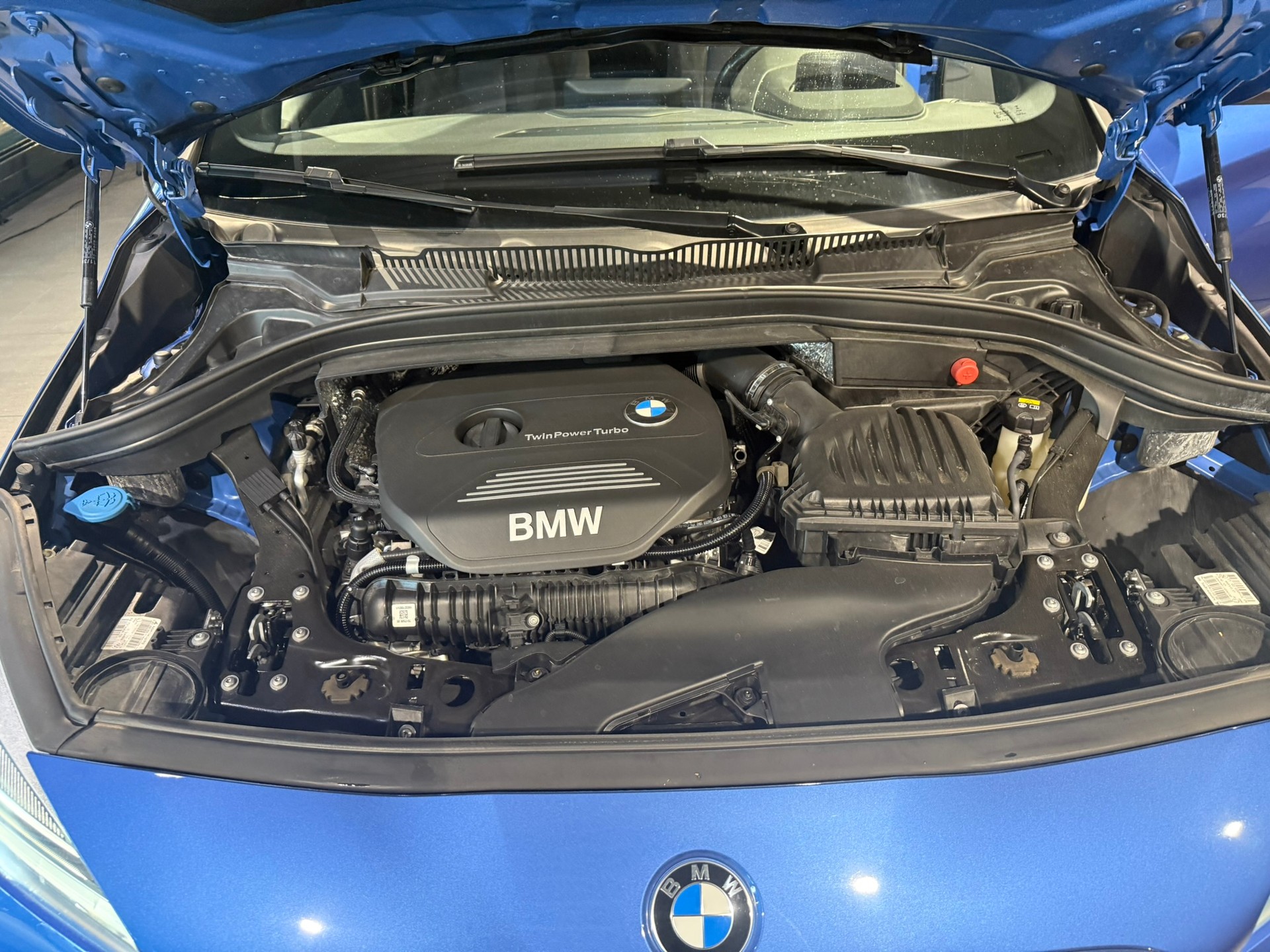 BMW 225i xDrive Active Tourer M Sport Steptronic-image-28