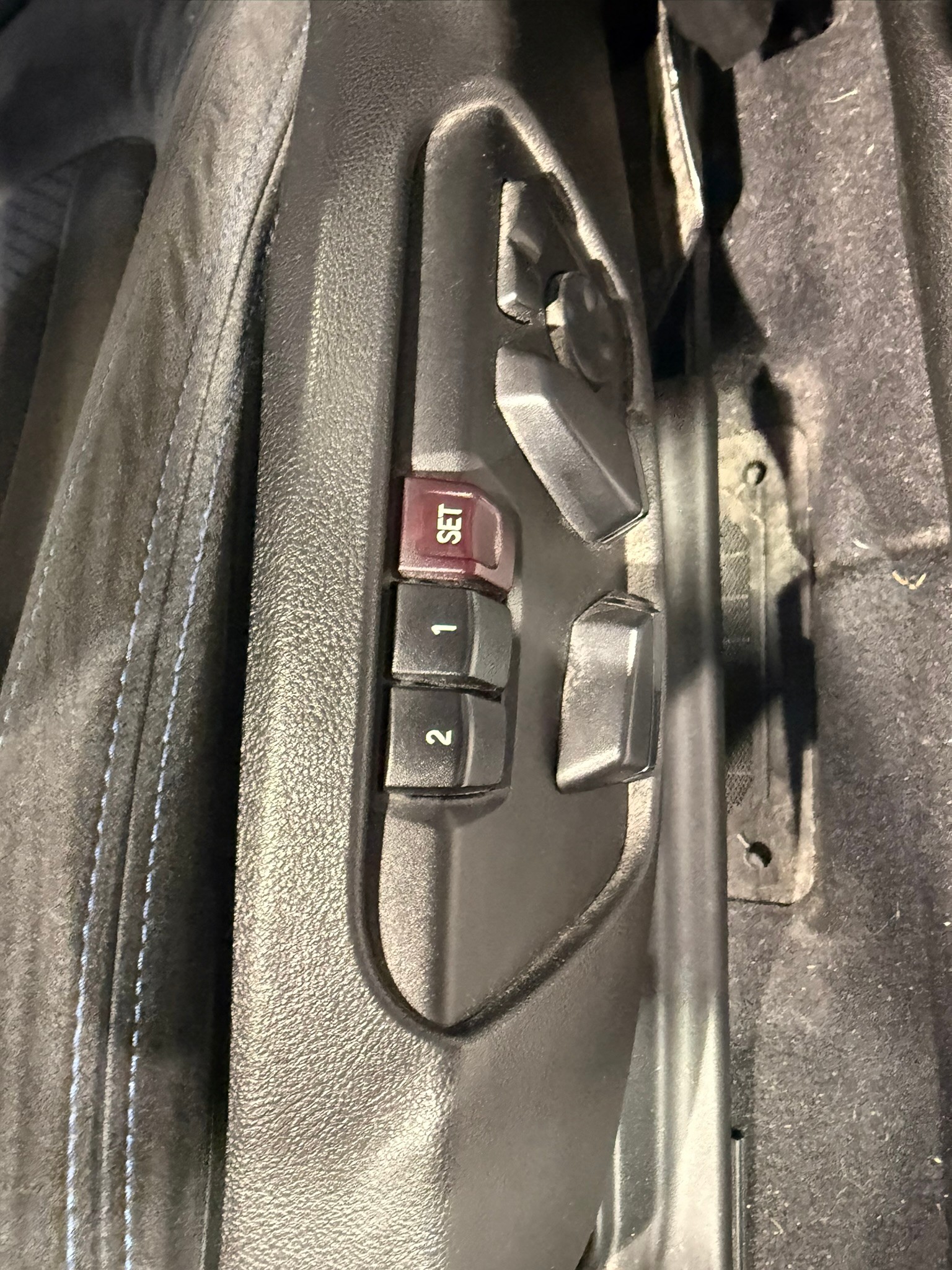 BMW 225i xDrive Active Tourer M Sport Steptronic-image-23