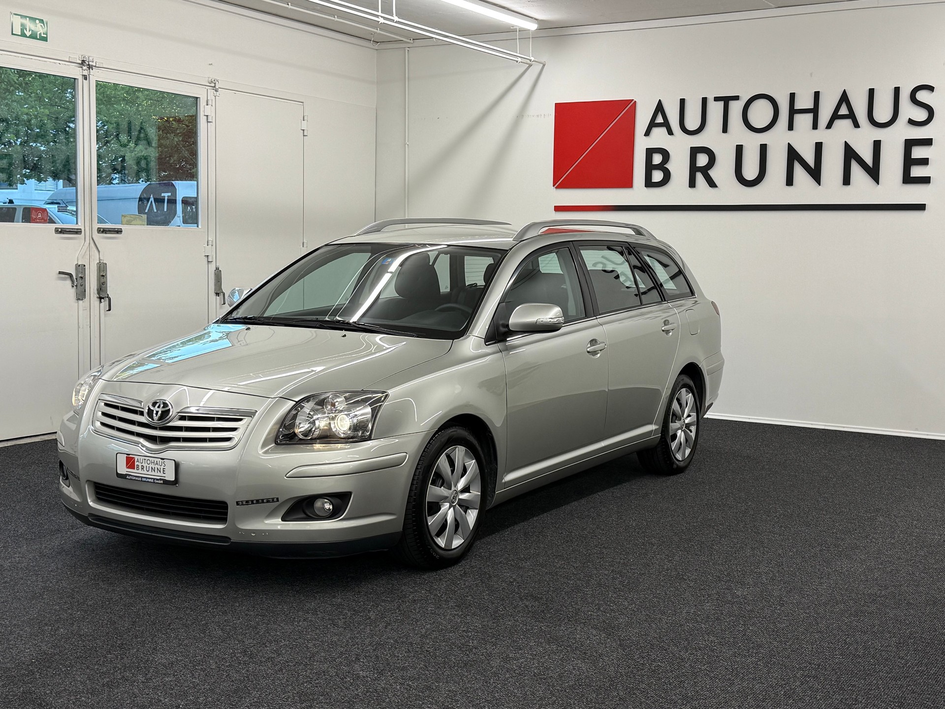 TOYOTA Avensis 1.8 VVT-i Linea Terra Sportswagon