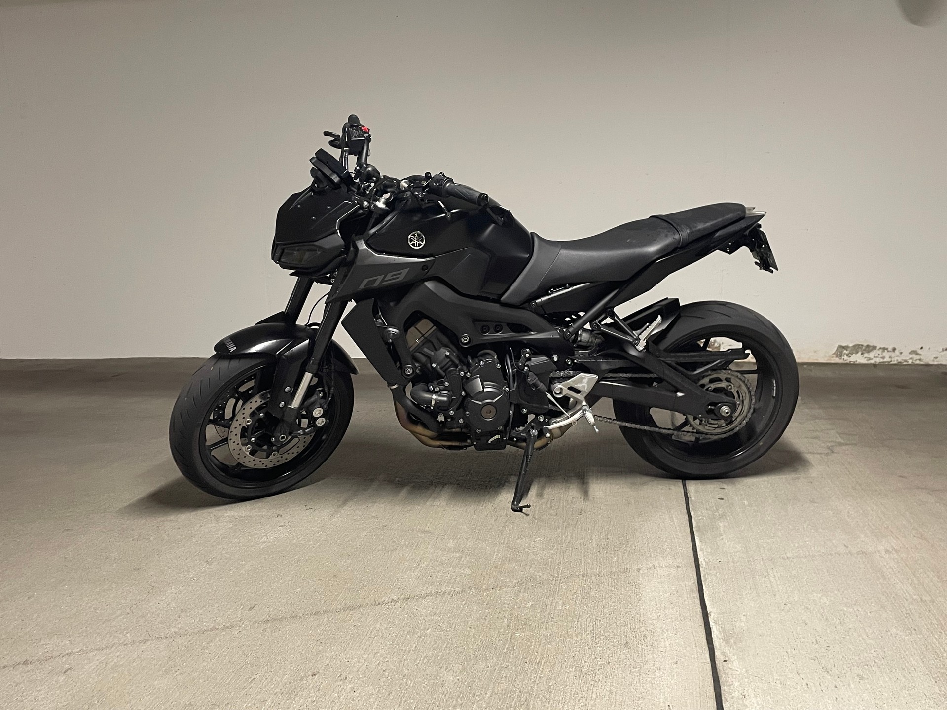 YAMAHA MT-09 ABS-image-0