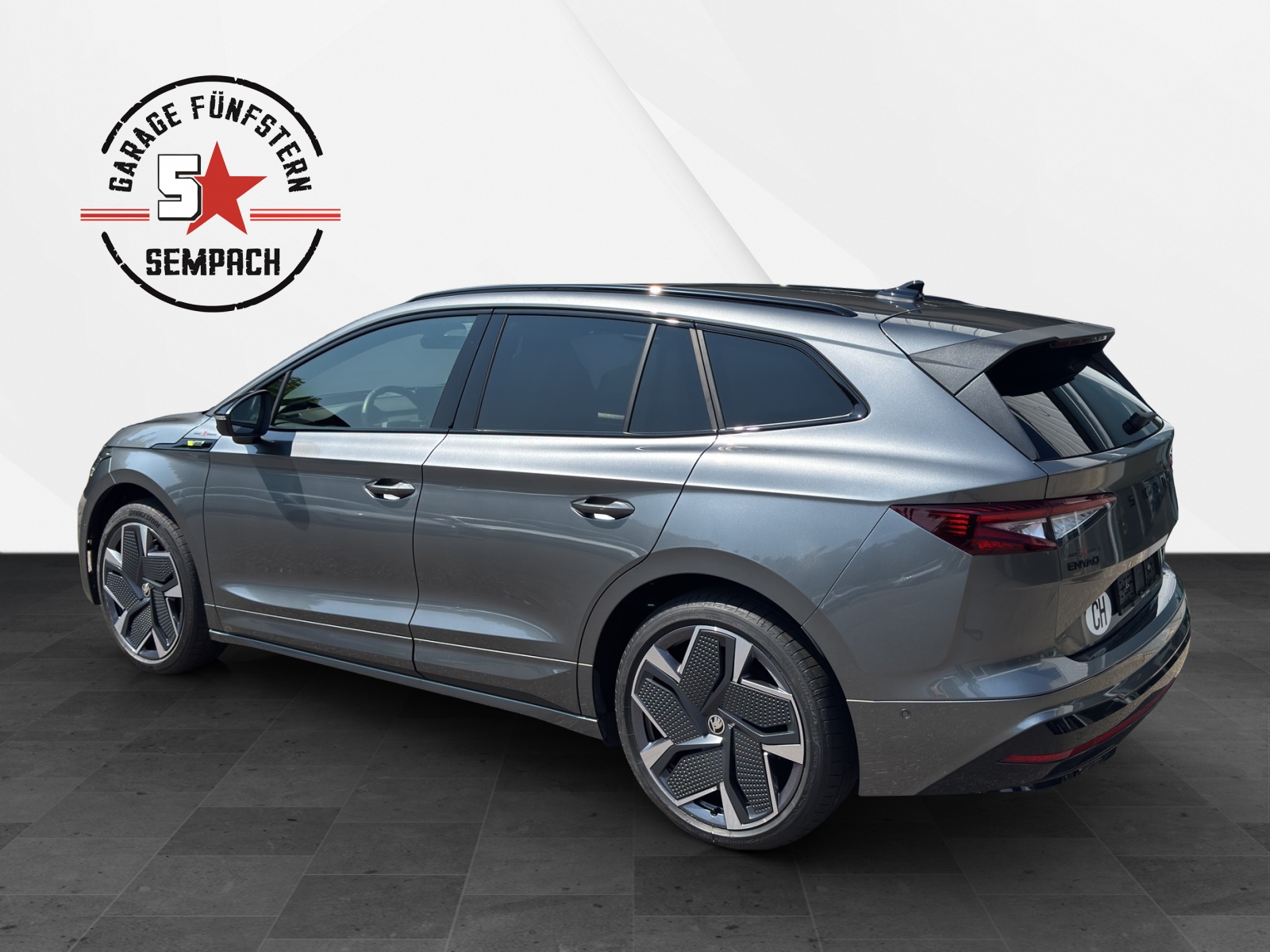 SKODA Enyaq 4x4 RS-showroom-element-2