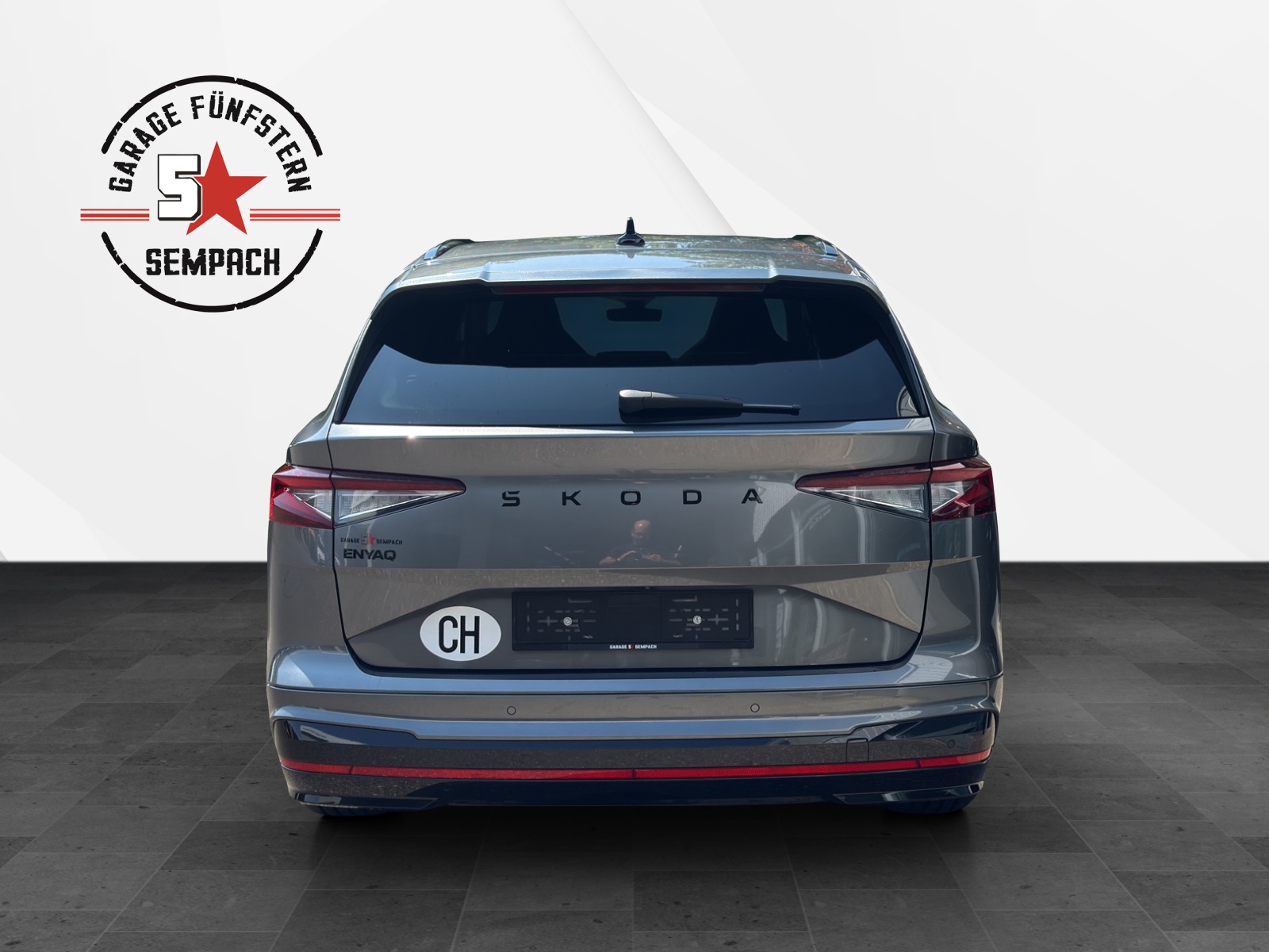 SKODA Enyaq 4x4 RS-showroom-element-3