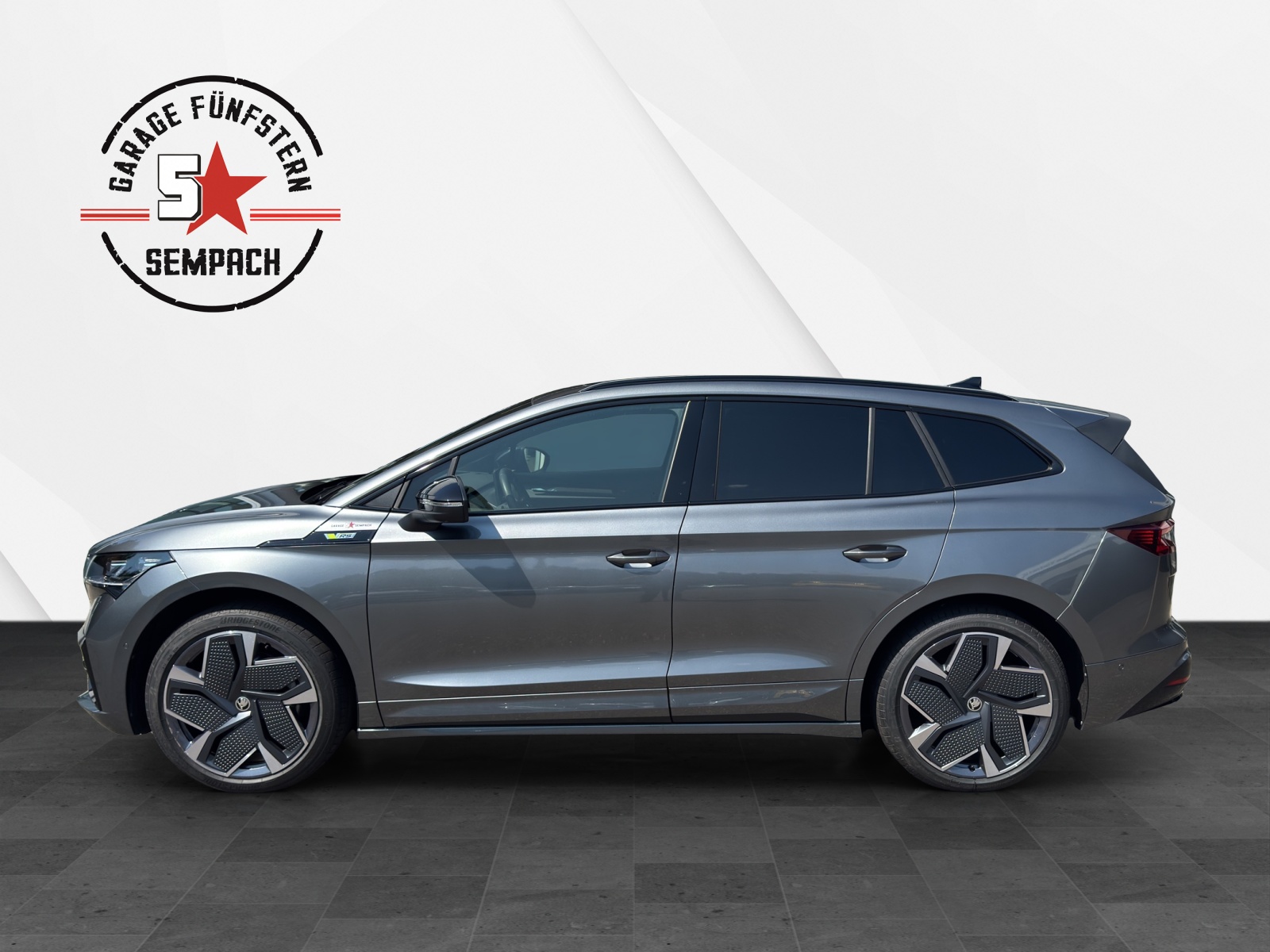 SKODA Enyaq 4x4 RS-showroom-element-1