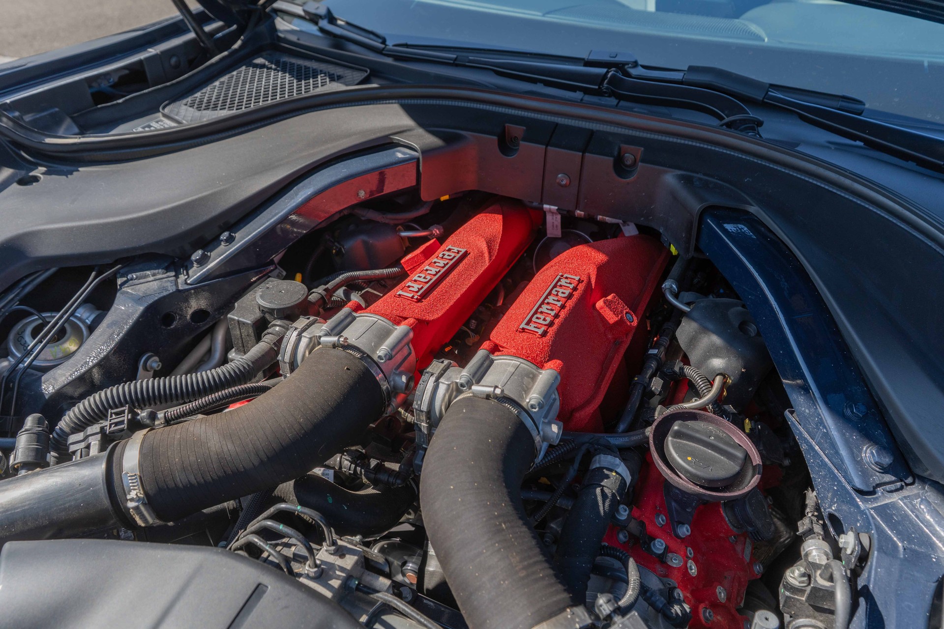 FERRARI Roma 3.9 V8 T-image-12