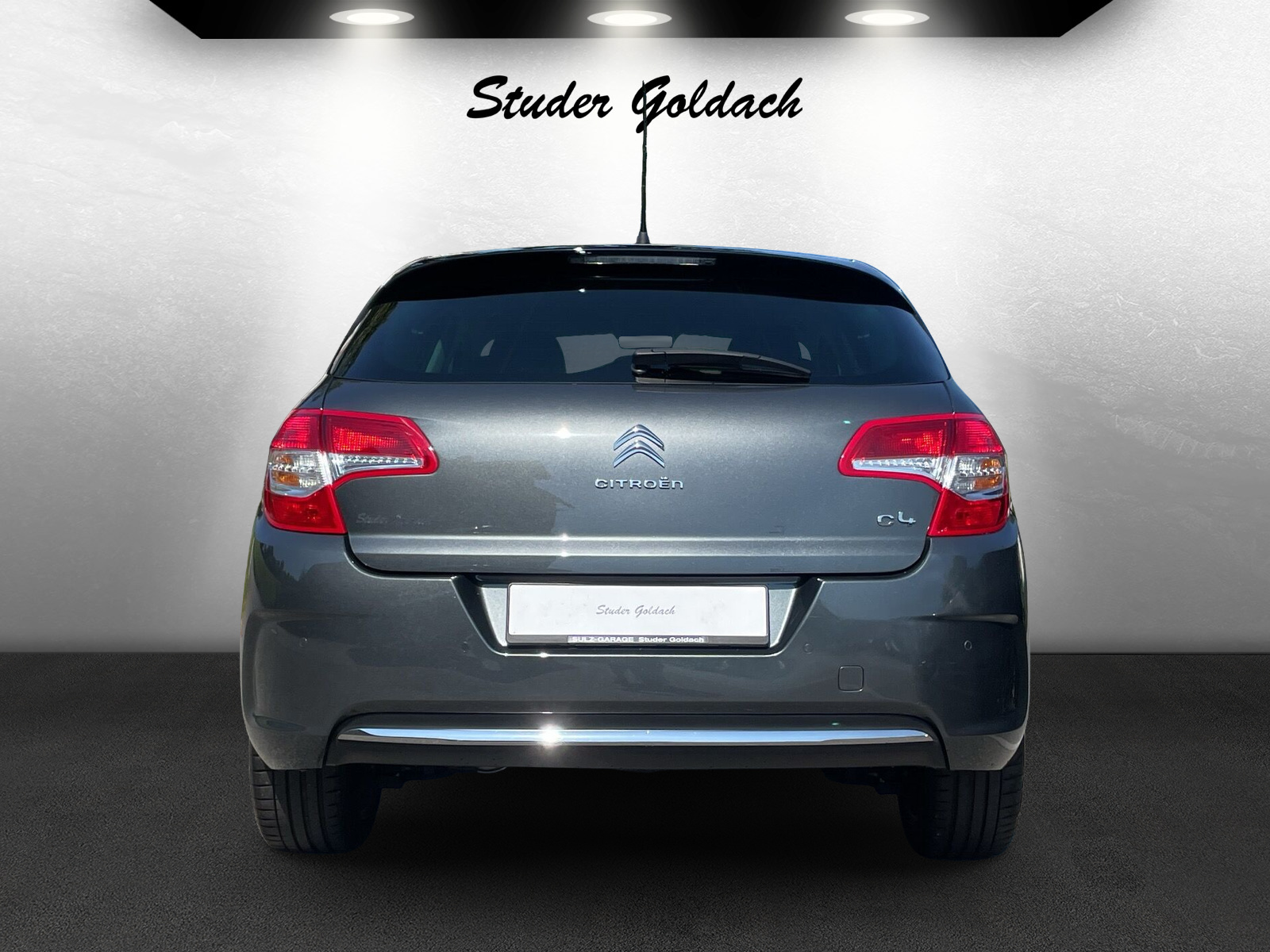 CITROEN C4 1.2 e-THP Exclusive-image-4