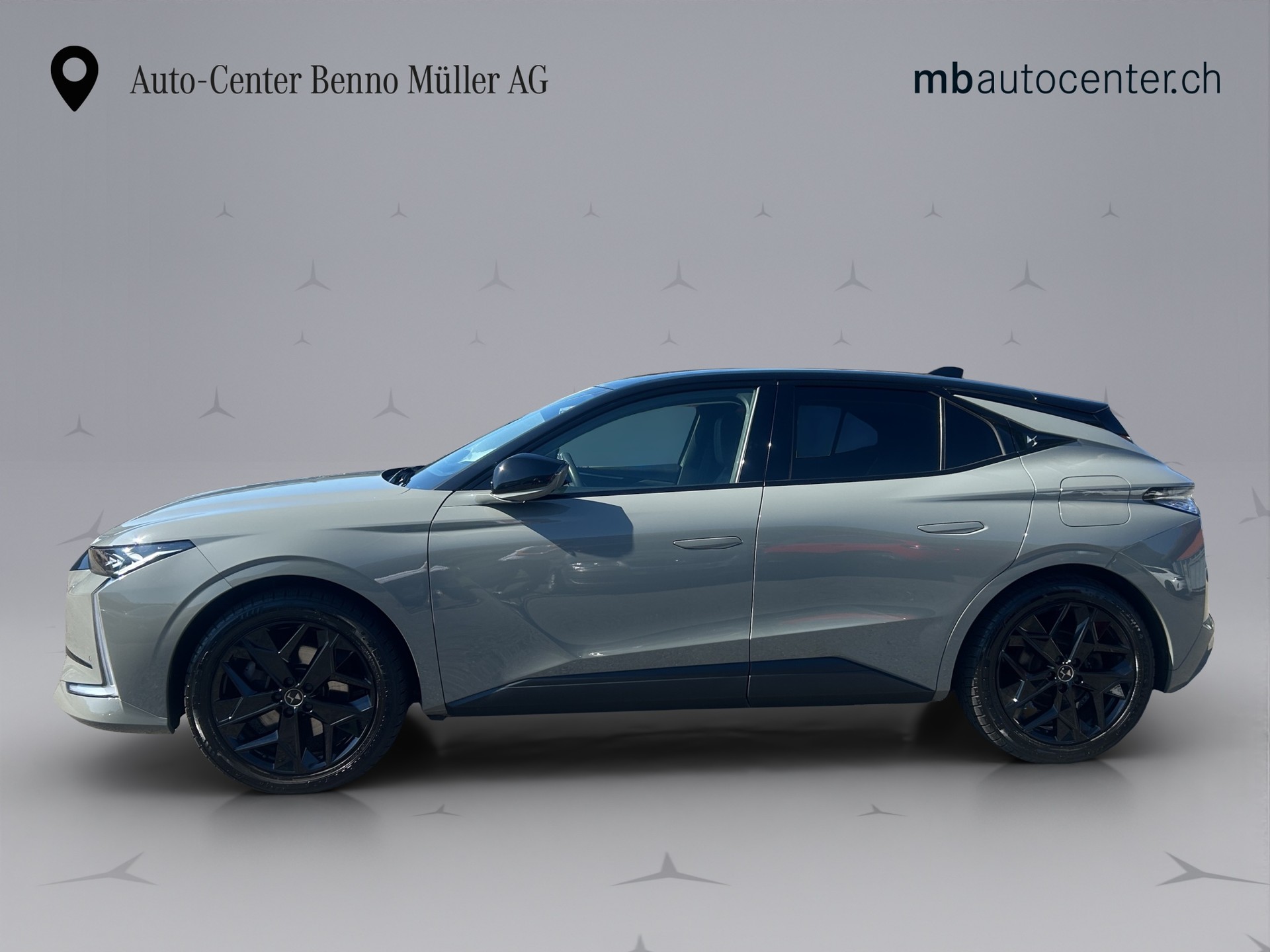 DS AUTOMOBILES 4 1.6 E-Tense Performance Line+-showroom-element-1