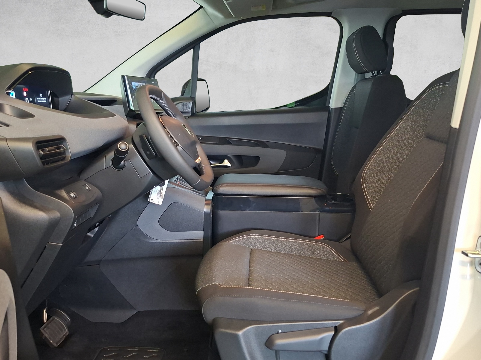 PEUGEOT Vanderer Rifter Long 1.5 BlueHDi 130 Allure-image-11
