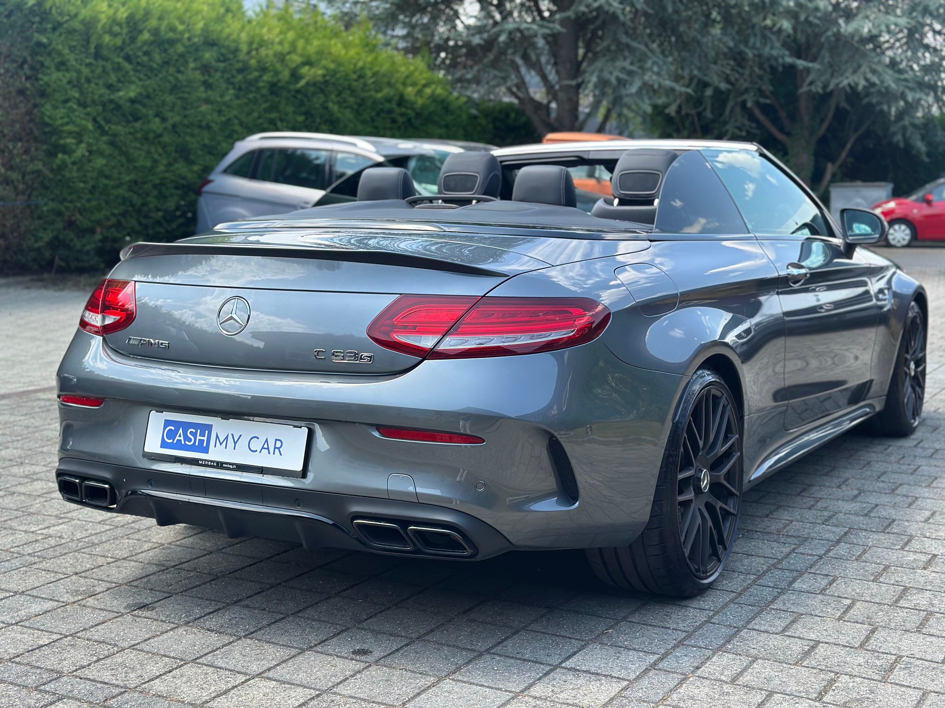 MERCEDES-BENZ C 63 S Cabriolet AMG Speedshift-showroom-element-3