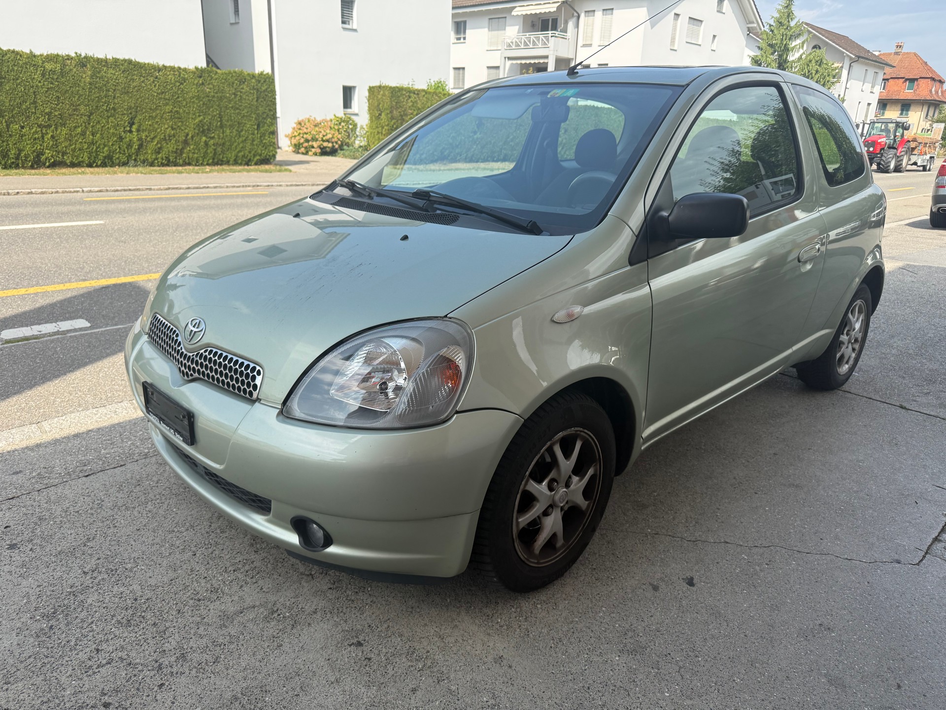TOYOTA Yaris 1.3 Linea Sol