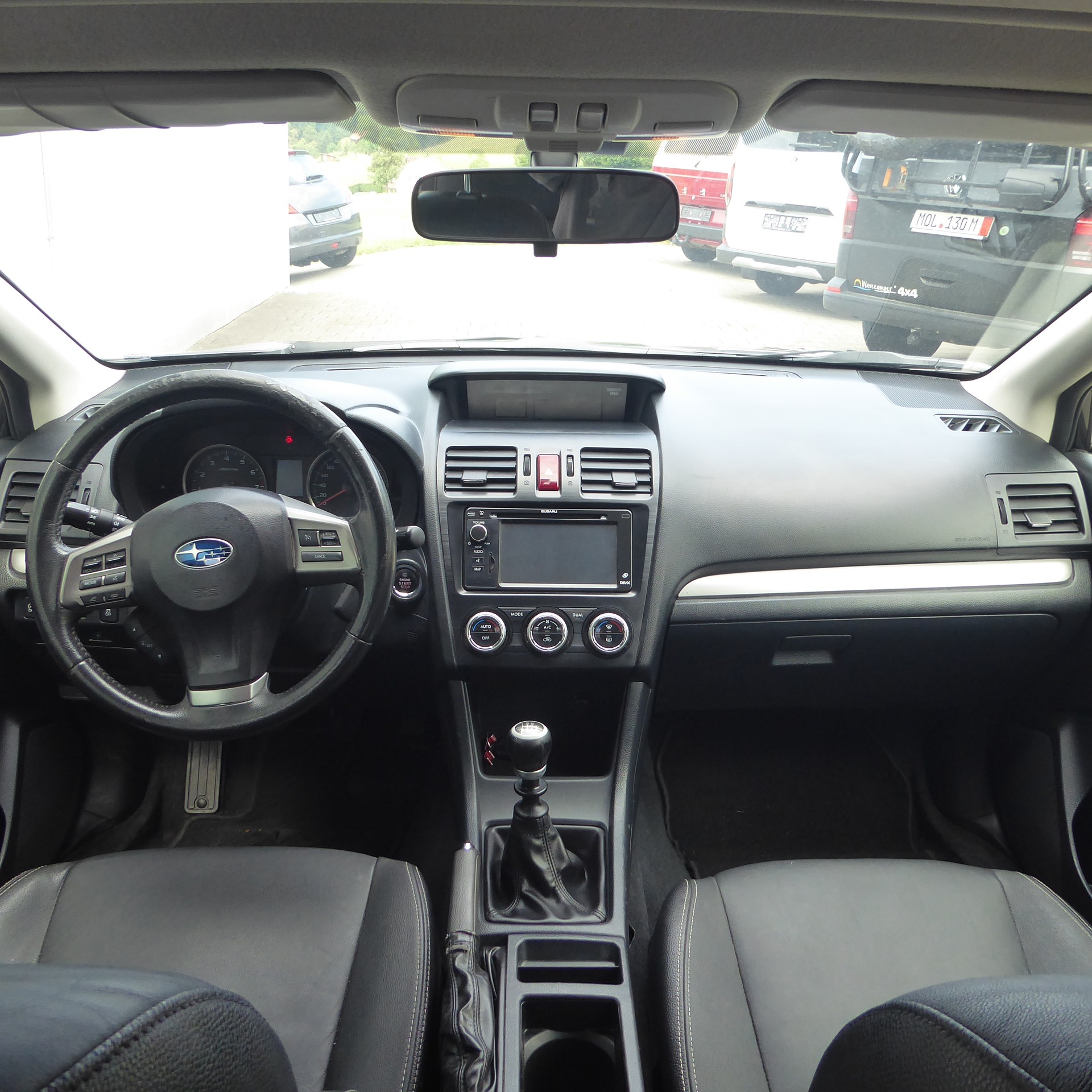 SUBARU XV 2.0 Swiss Three AWD-image-8