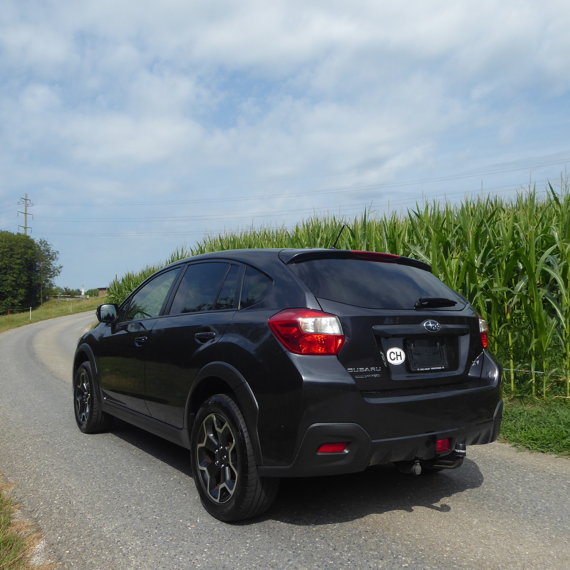 SUBARU XV 2.0 Swiss Three AWD-image-2